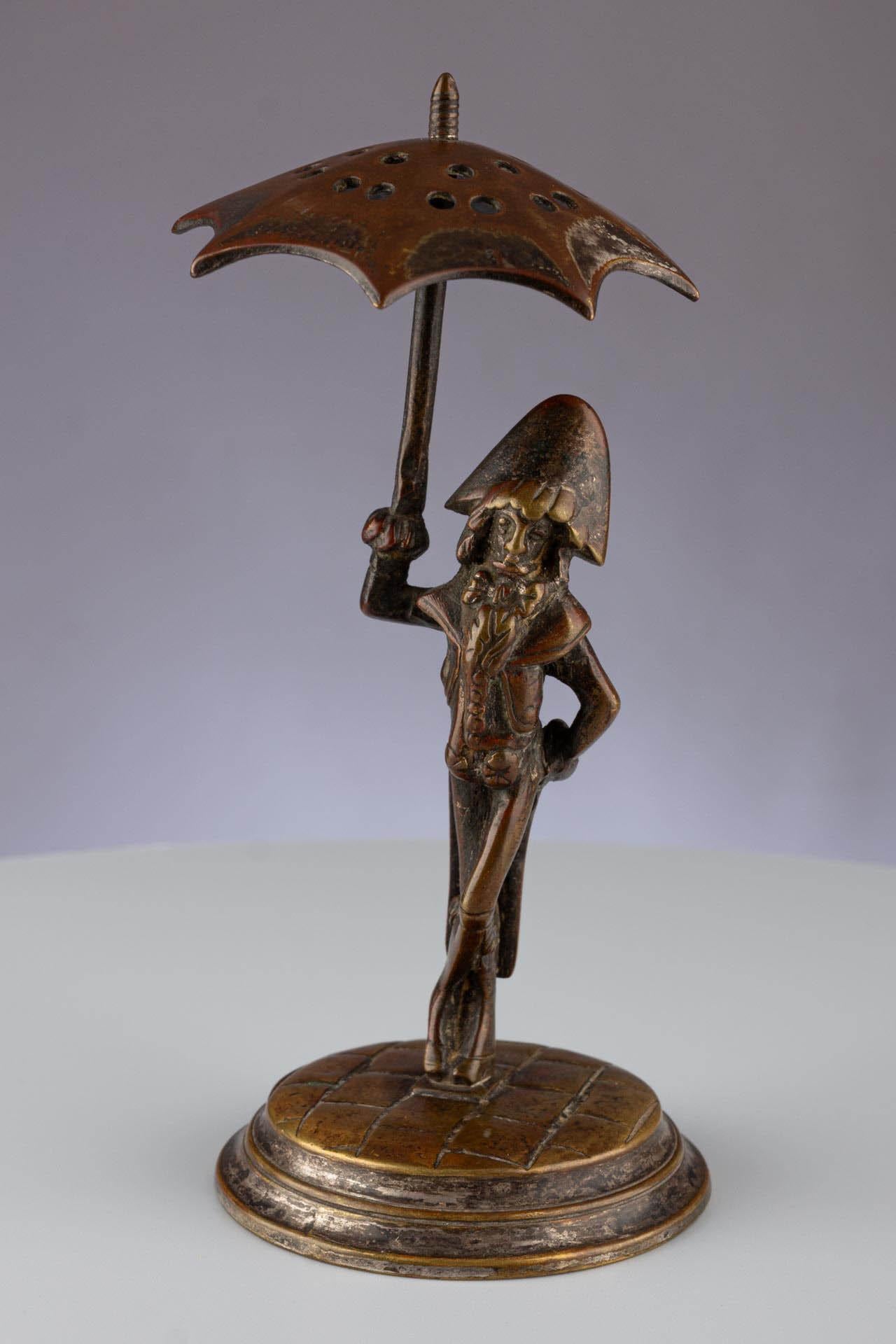 Antique Continental Bronze Napoleon Style Toothpick Holder For Sale 11