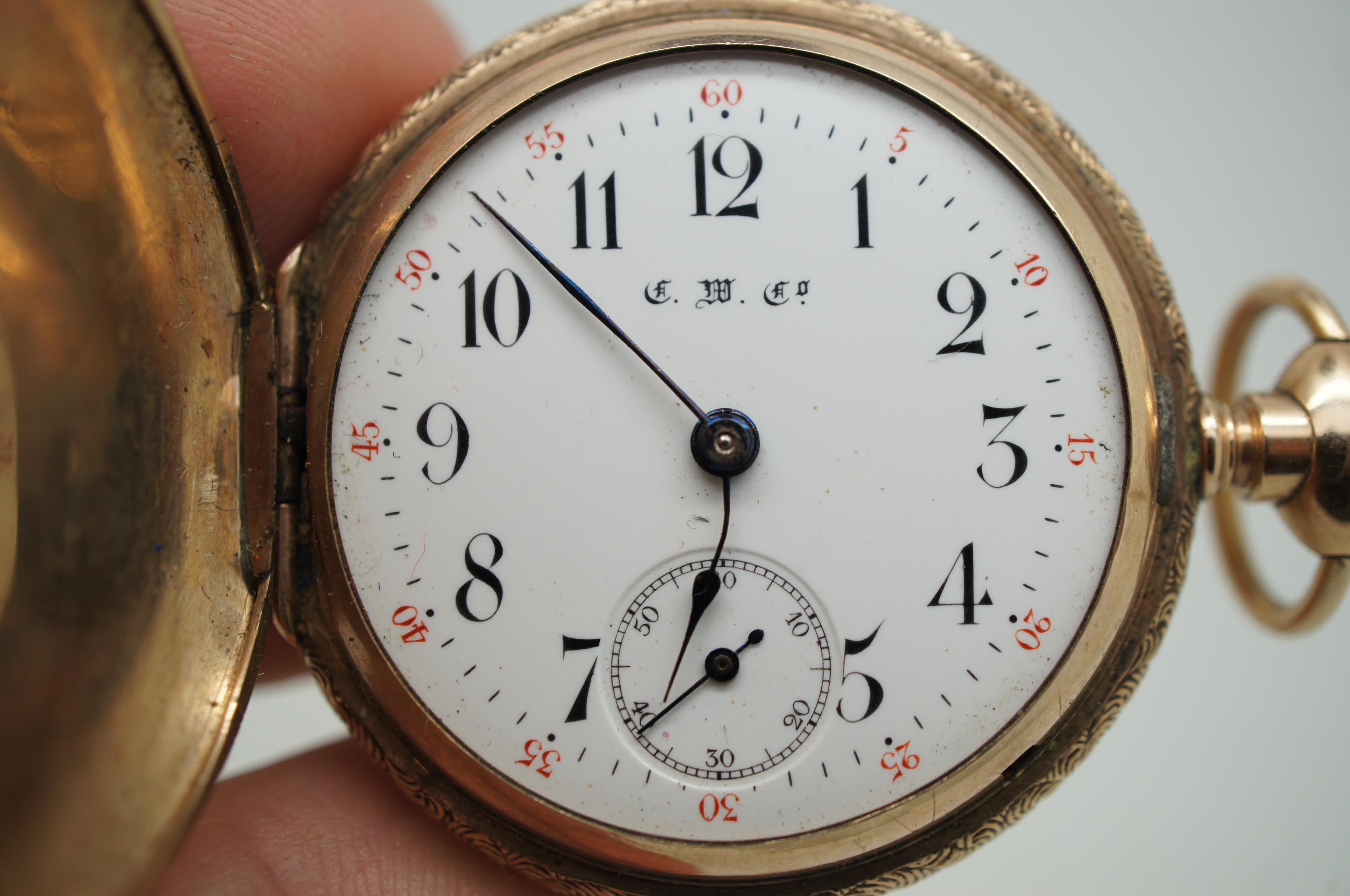 Montre de poche ancienne continentale Brooklyn Eagle Case en or 8 carats pour femmes 2