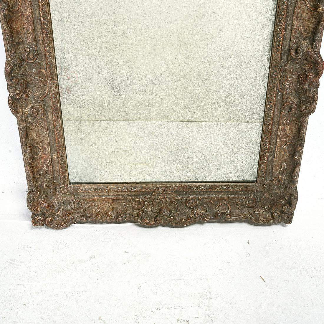 Antique Continental Gesso Wall Mirror en bois sculpté et doré Fin du 19ème siècle Bon état - En vente à Los Angeles, CA