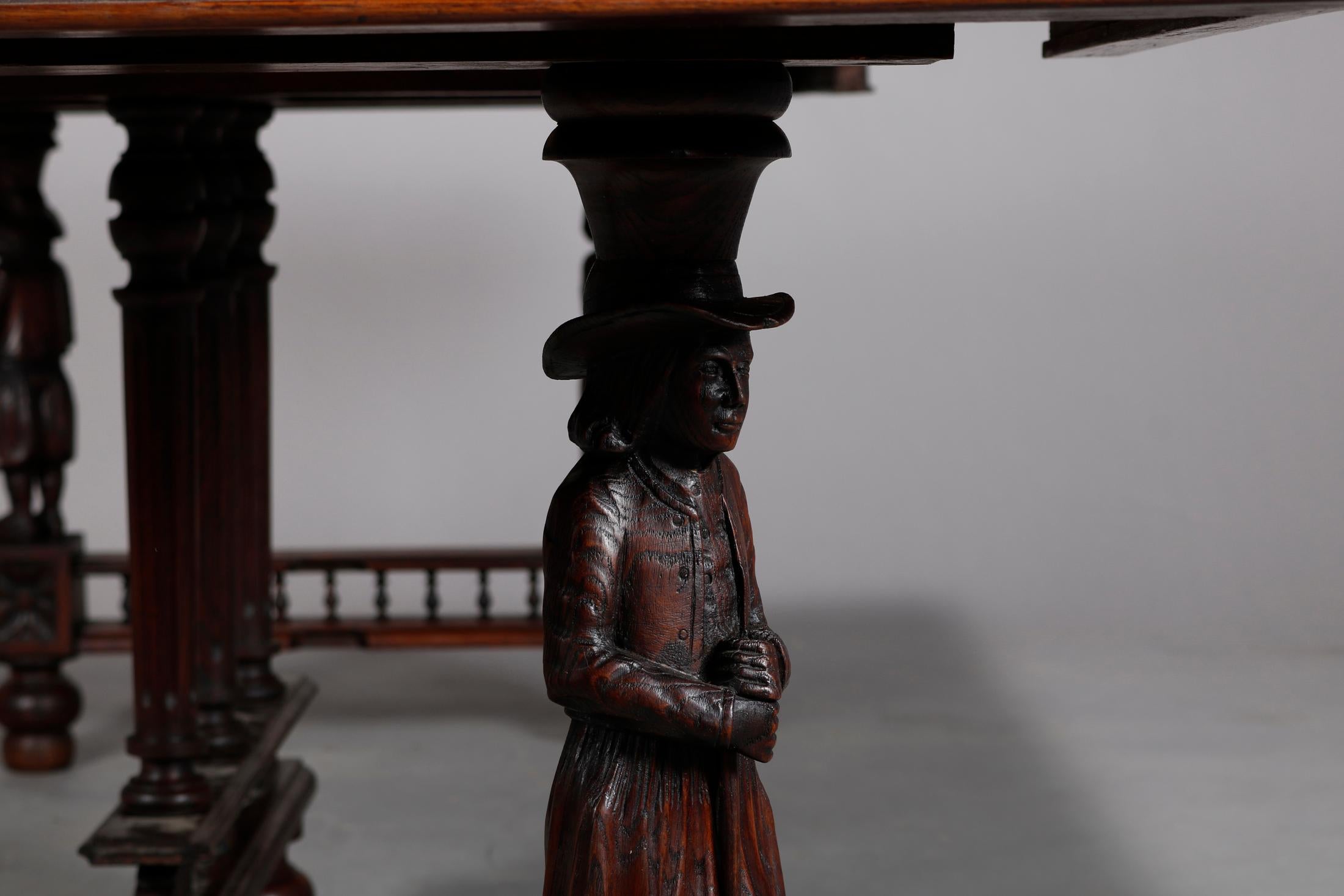 Antique Continental Figural Carved Oak Extension Dining Table and Leaves 2