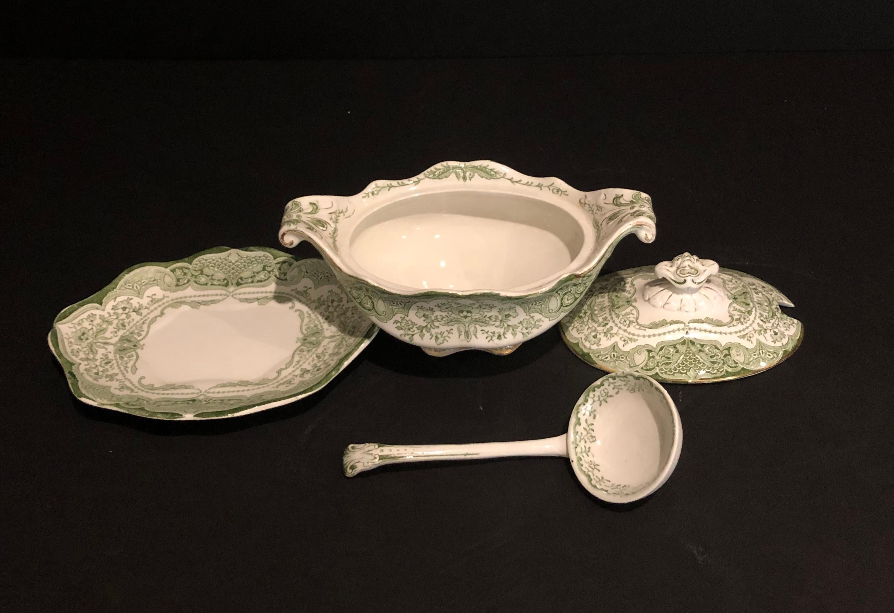 19th Century Antique Continental Green and White 4-Piece Gravy Boat