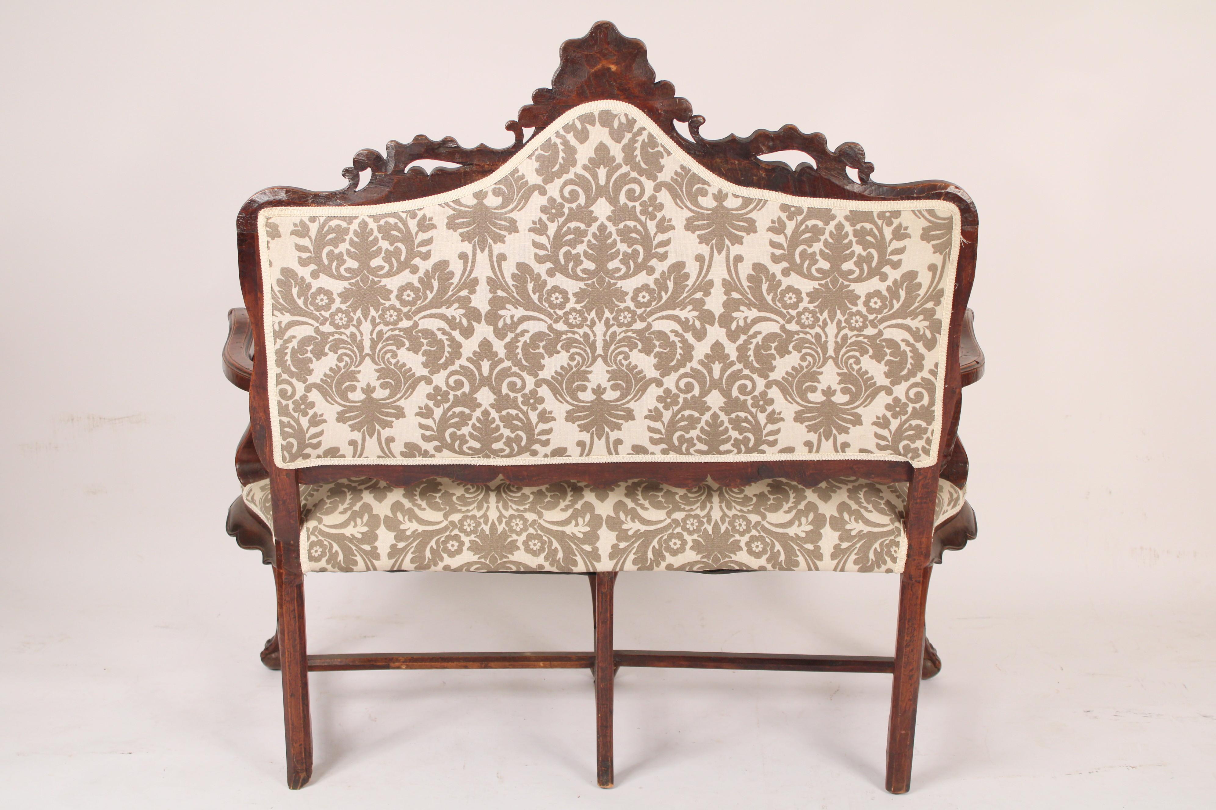 Antique Continental Louis XV Style Settee For Sale 2