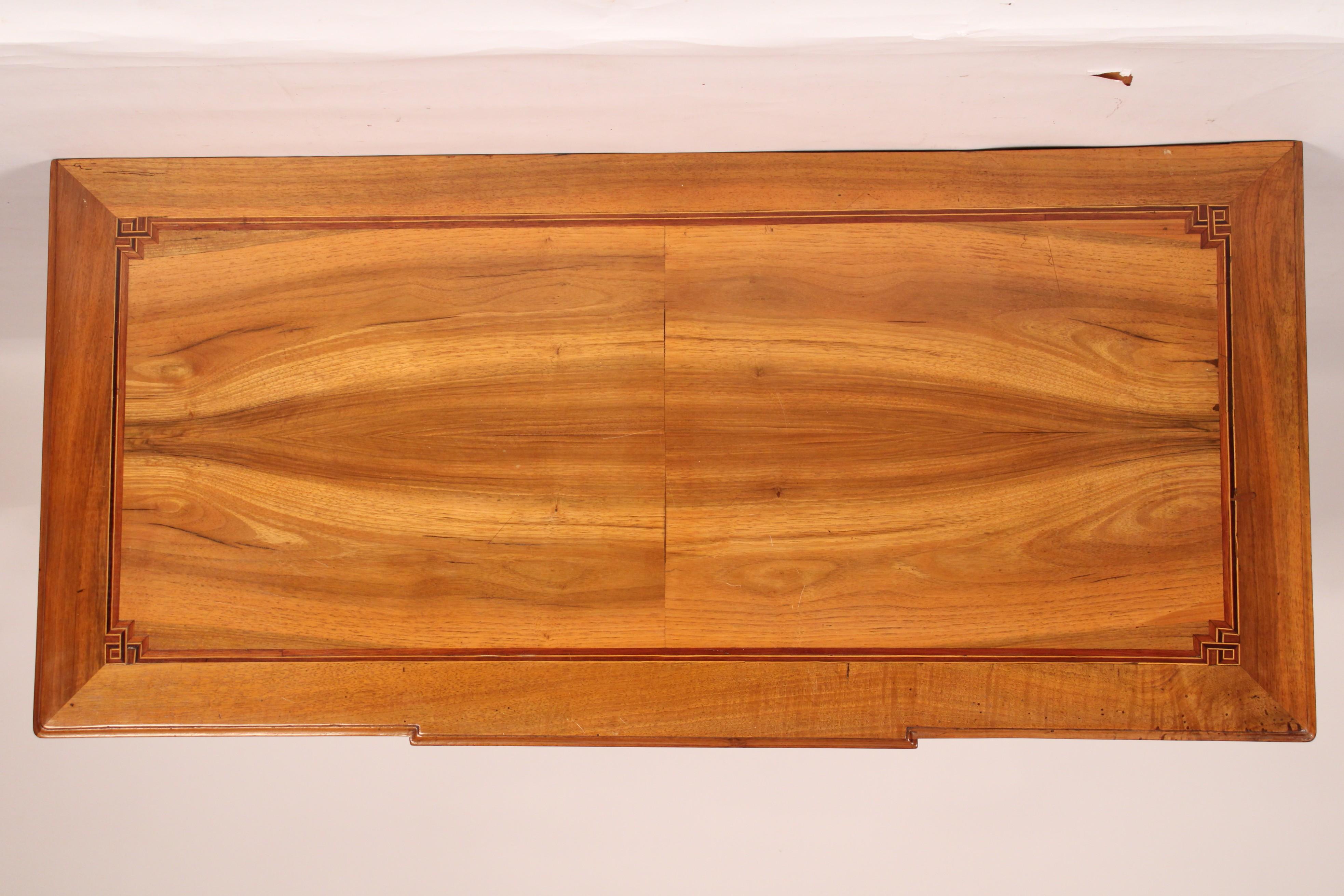 Ottone Antique Continental Louis XVI Style Walnut Chest of Drawers in vendita