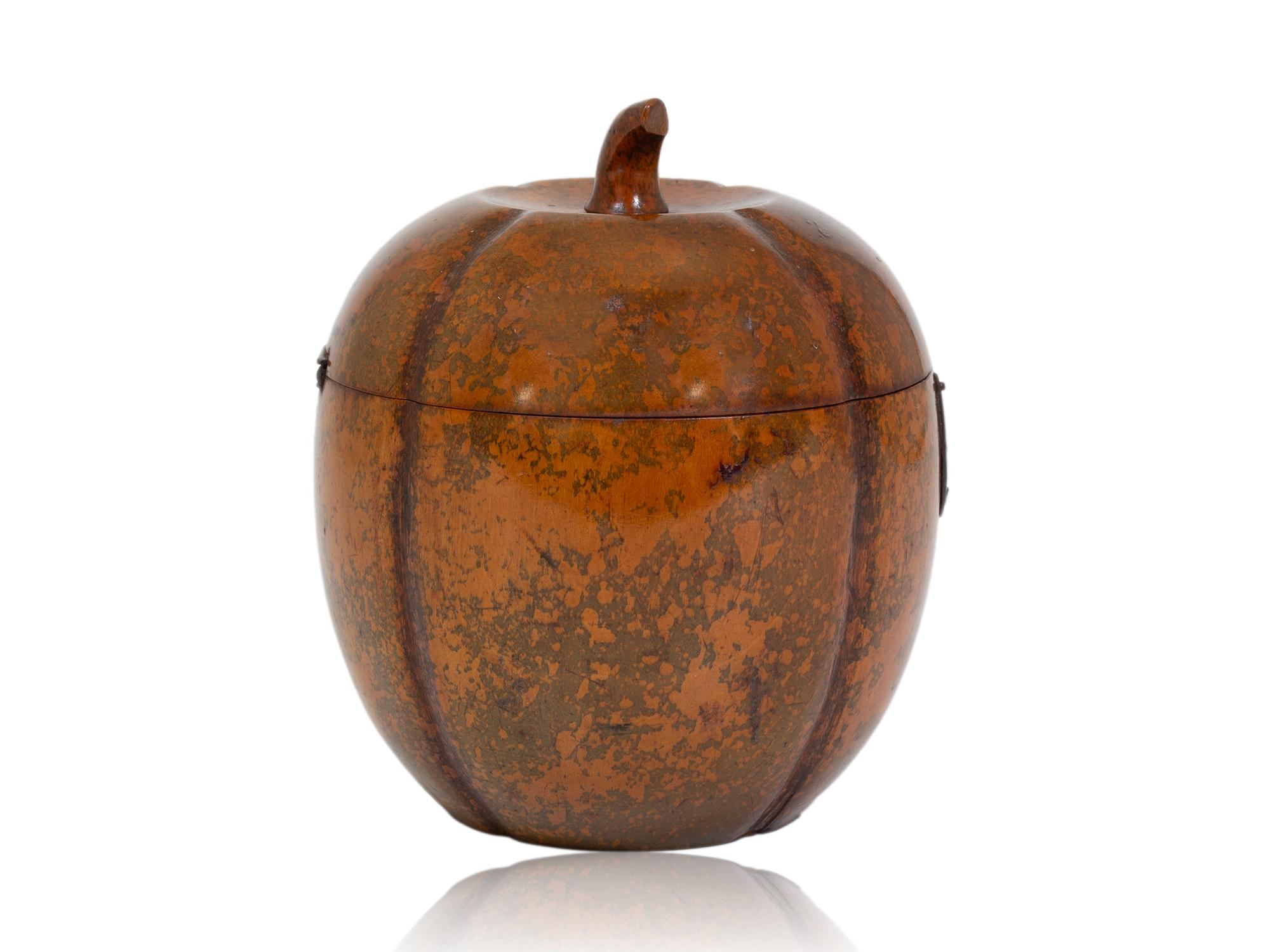 Inizio XIX secolo Antico porta tè Continental Melon Fruit in vendita