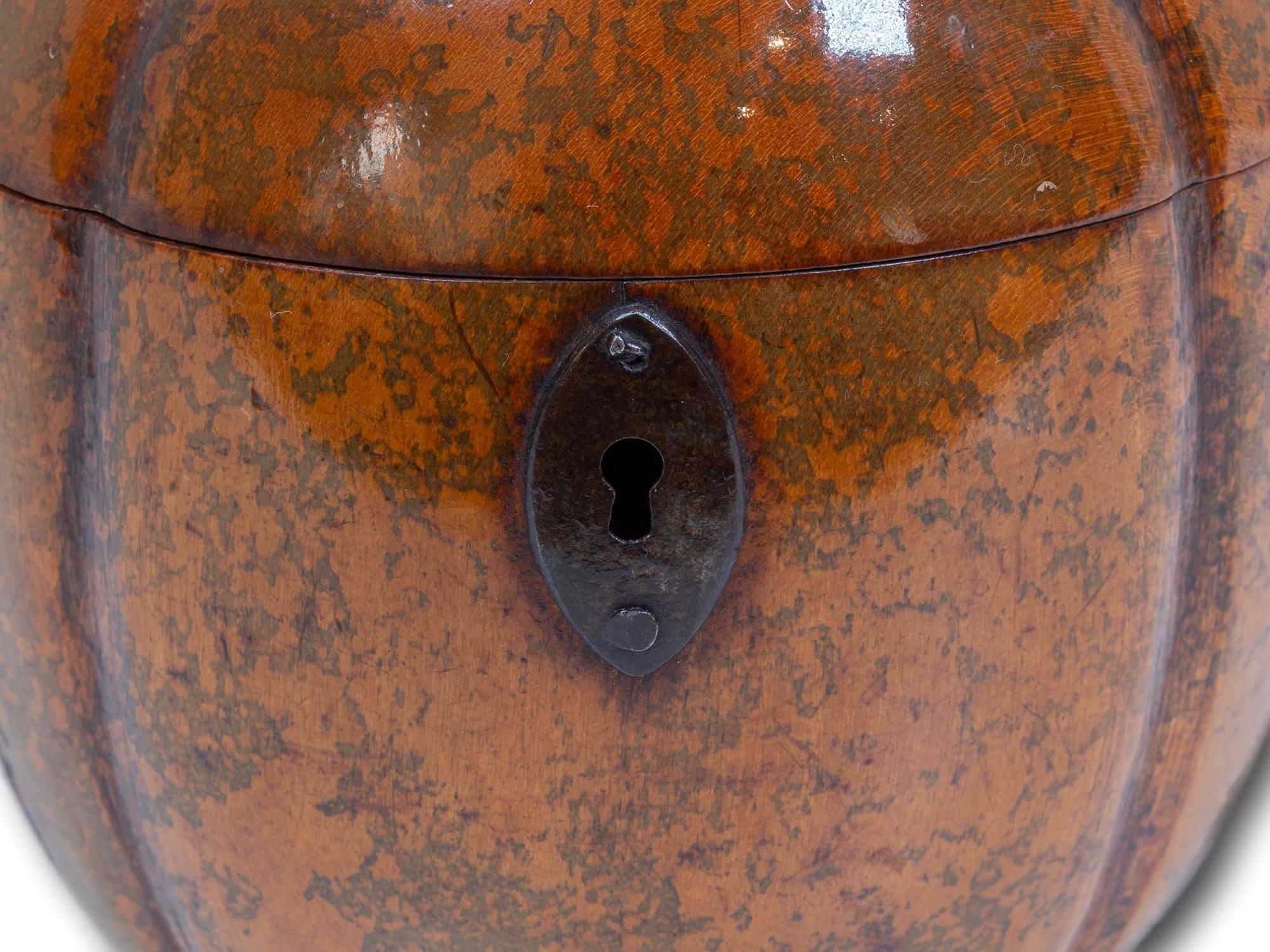 Sicomoro Antico porta tè Continental Melon Fruit in vendita