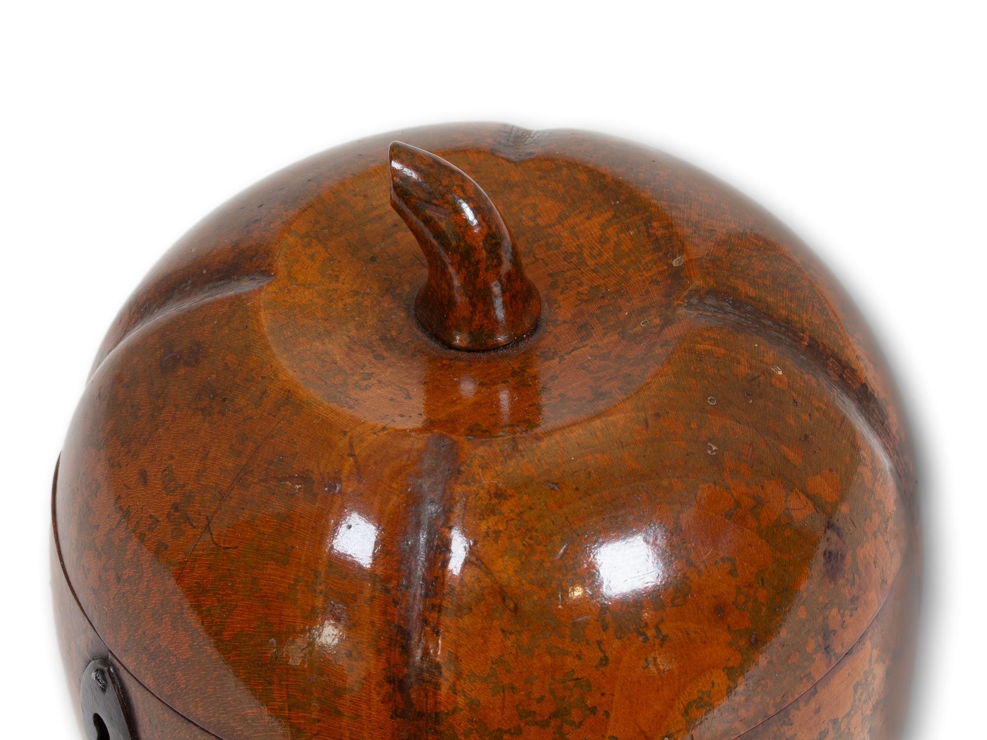 Antico porta tè Continental Melon Fruit in vendita 1