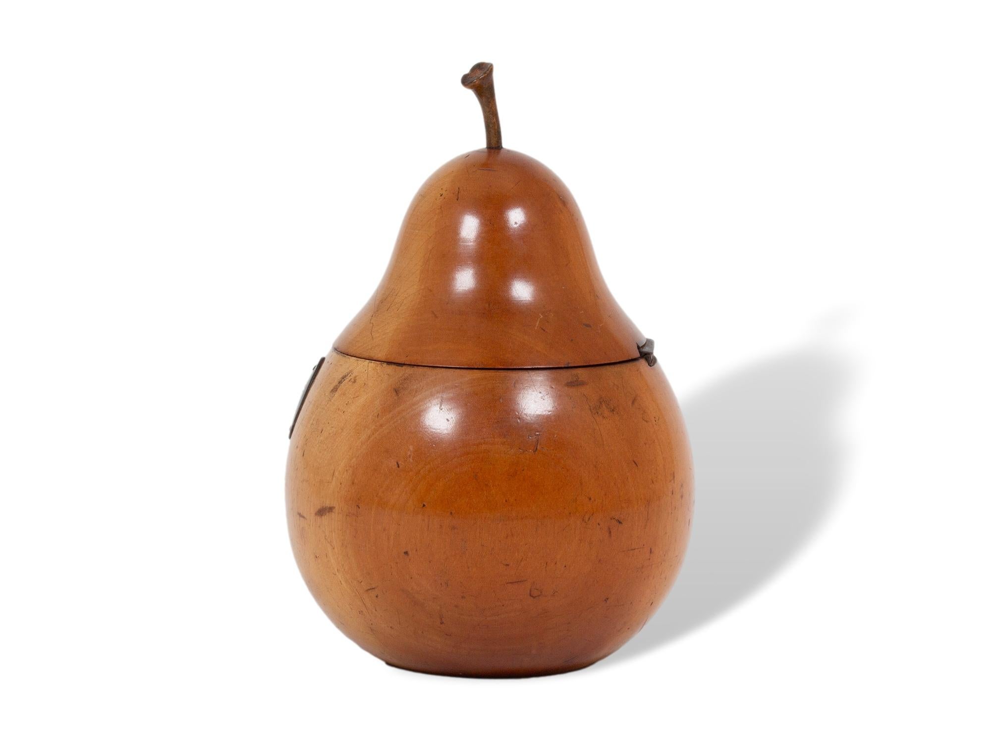 Caja de Té de Frutas de Pera Continental Antigua Jorge III en venta