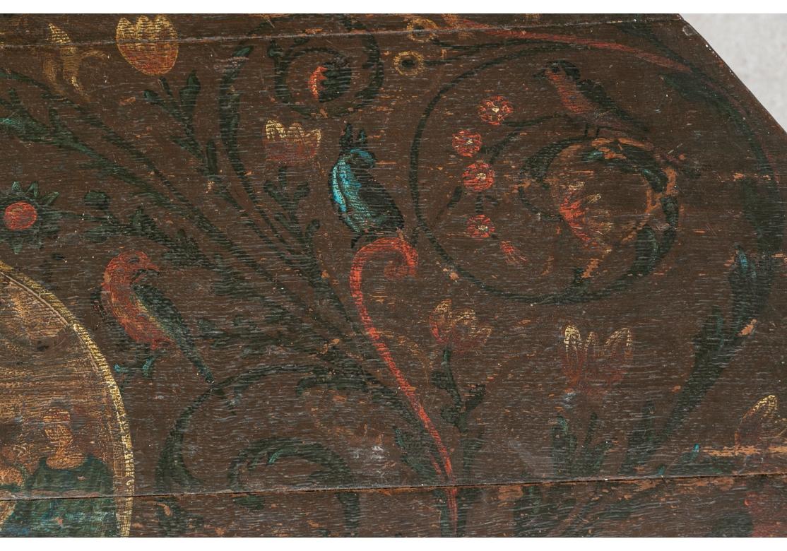 Ancienne table de taverne octogonale à plateau basculant décorée de peinture continentale, datée de 1706 en vente 3