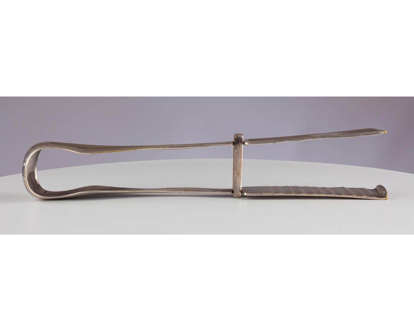 Vittoriano Antique Continental Silver Plate Asparagus Vegetable Tongs Cutlery in vendita