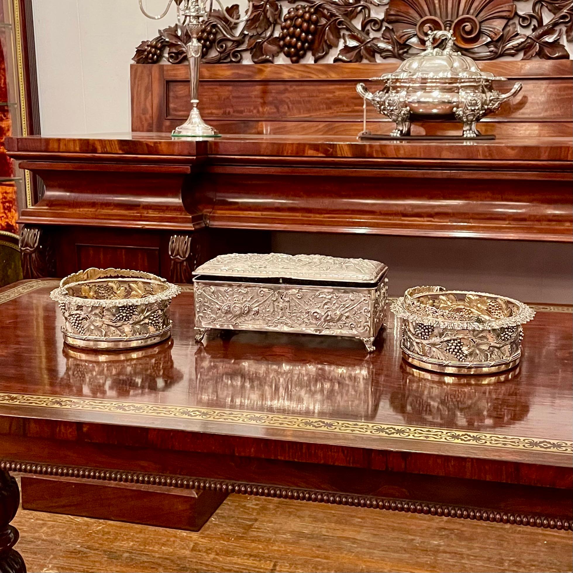 Antique Continental Silver Repousse Jewel Box, Circa 1875-1895. For Sale 9