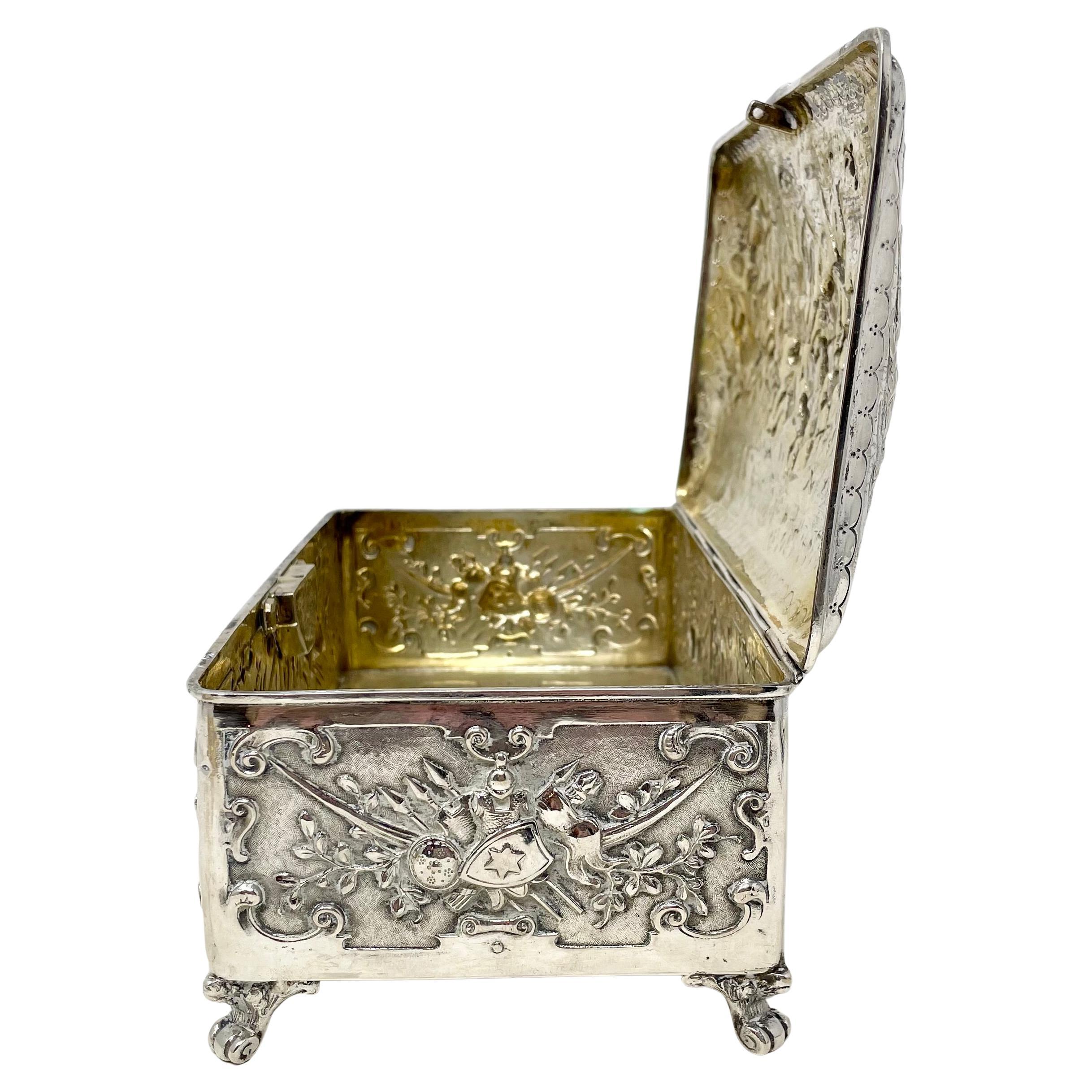 Antique Continental Silver Repousse Jewel Box, Circa 1875-1895. For Sale 4