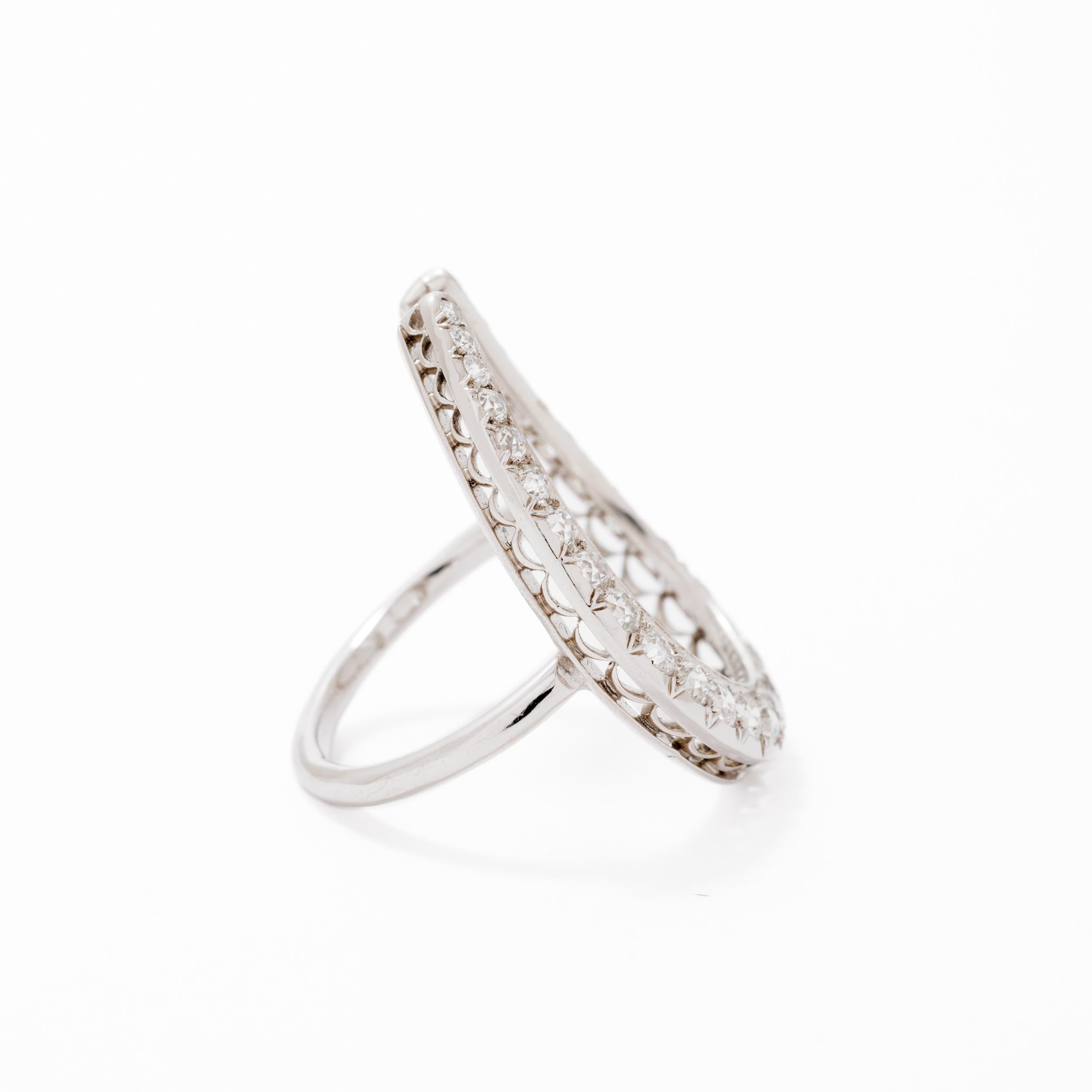 Edwardian Antique Conversion 18 Karat Platinum 2.0 Carat Diamond Horseshoe Statement Ring For Sale