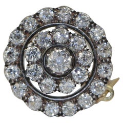 Broche pendentif ancienne convertible en platine avec diamants 4,70 carats
