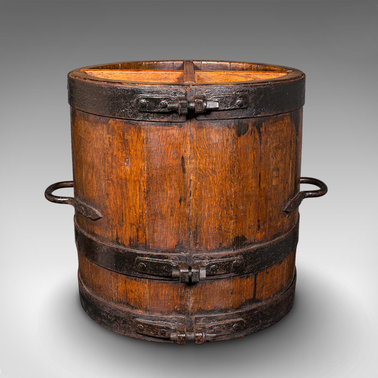 Britannico Antique Coopered Stick Stand, English, Oak, Barrel, Umbrella Loop, Victorian in vendita