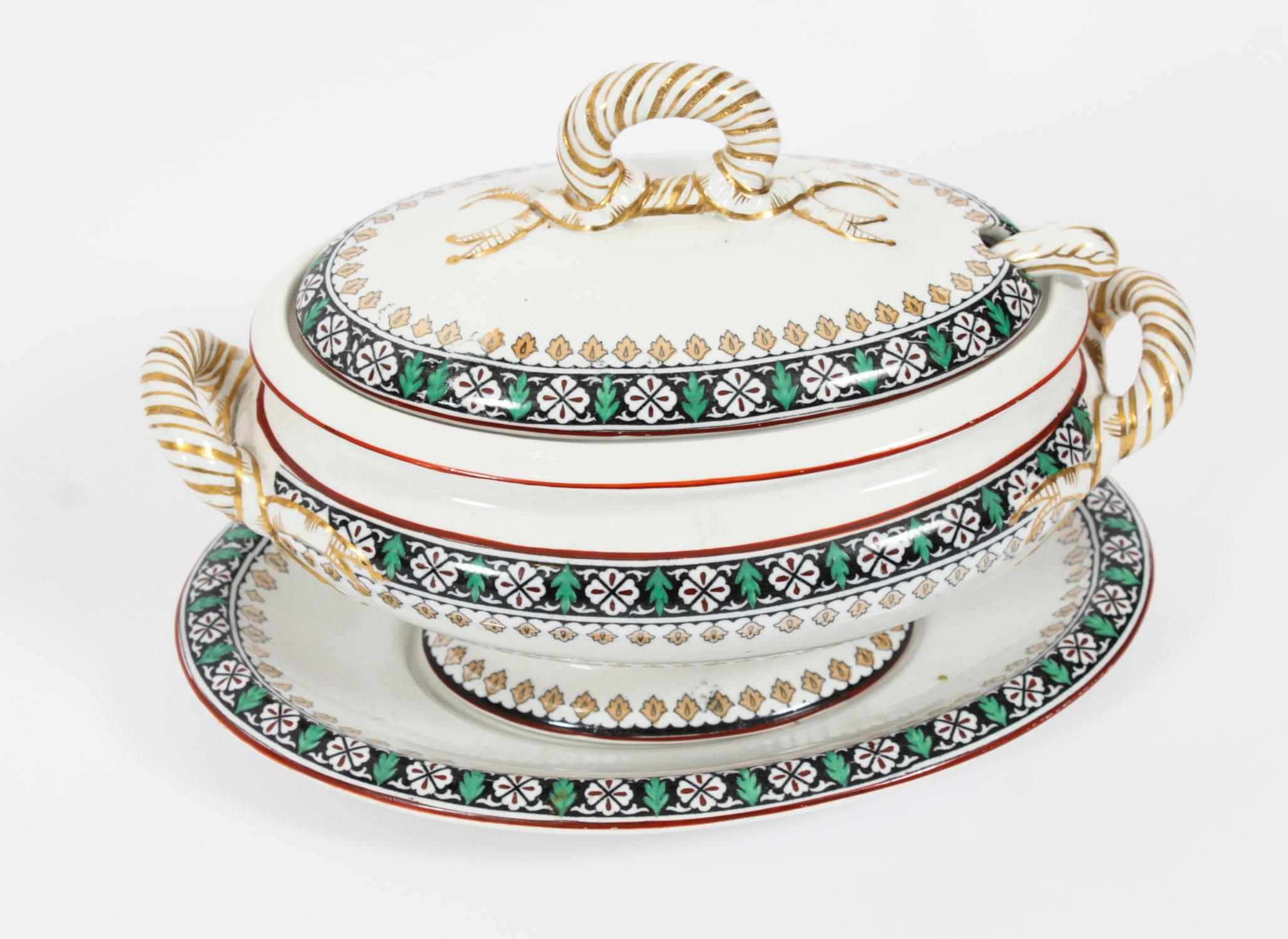 Service de table antique Copeland 91 pièces Spode 19ème siècle en vente 10