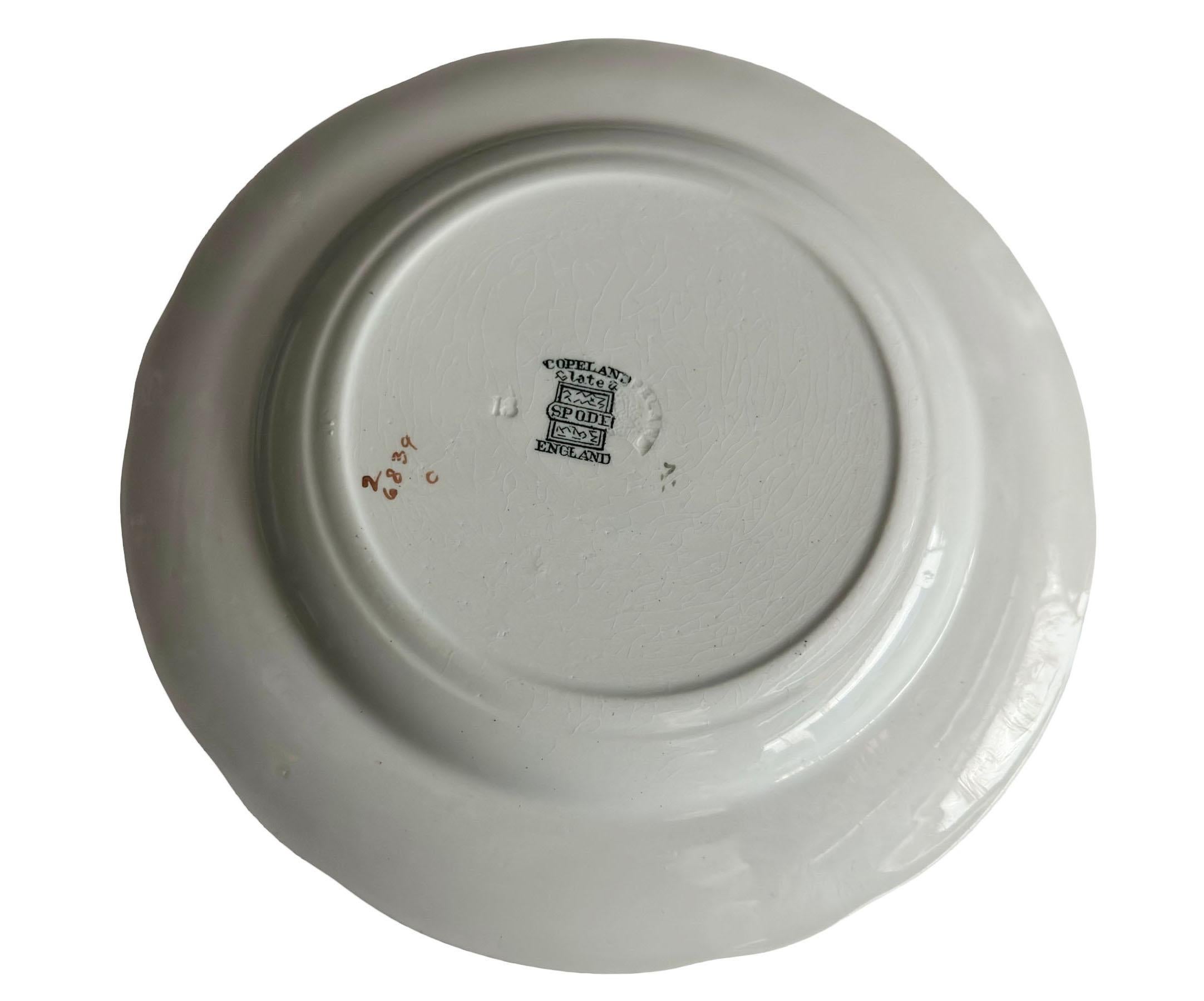 Porcelaine Assiette ancienne de Copeland Spode avec oiseau exotique - Lot de cinq en vente
