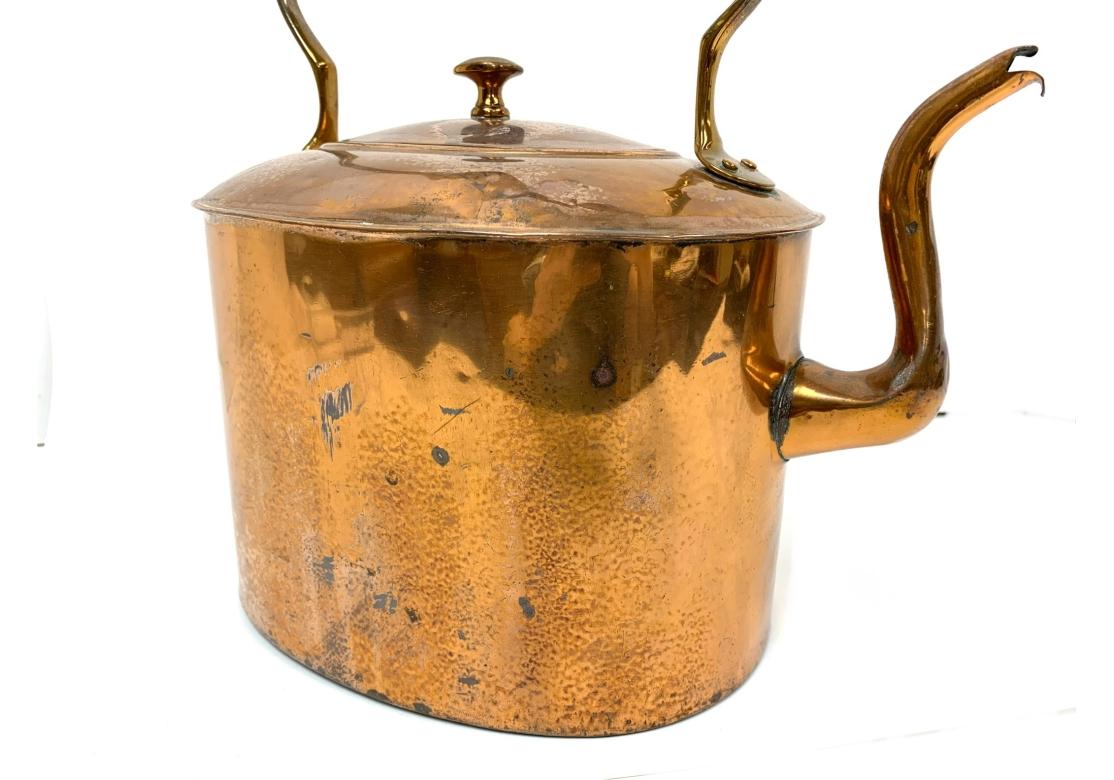 Georgien Bouilloire antique en cuivre et laiton en vente