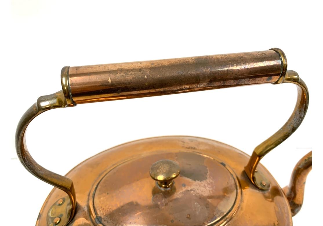Laiton Bouilloire antique en cuivre et laiton en vente