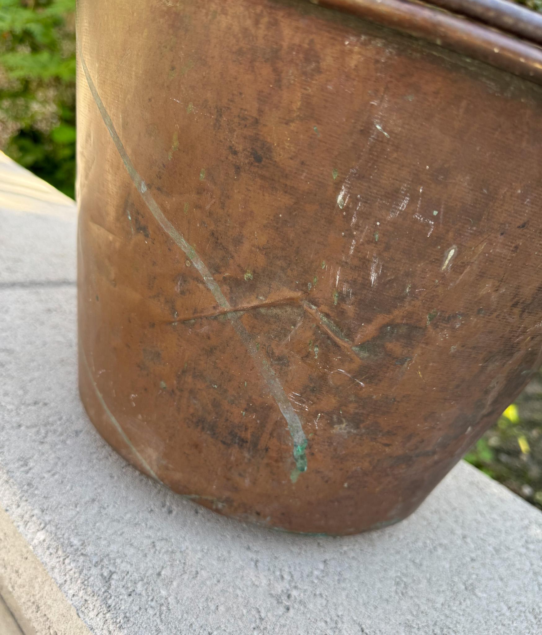 Antiguo cubo de cobre con asa, Estados Unidos, Siglo XIX siglo XIX en venta