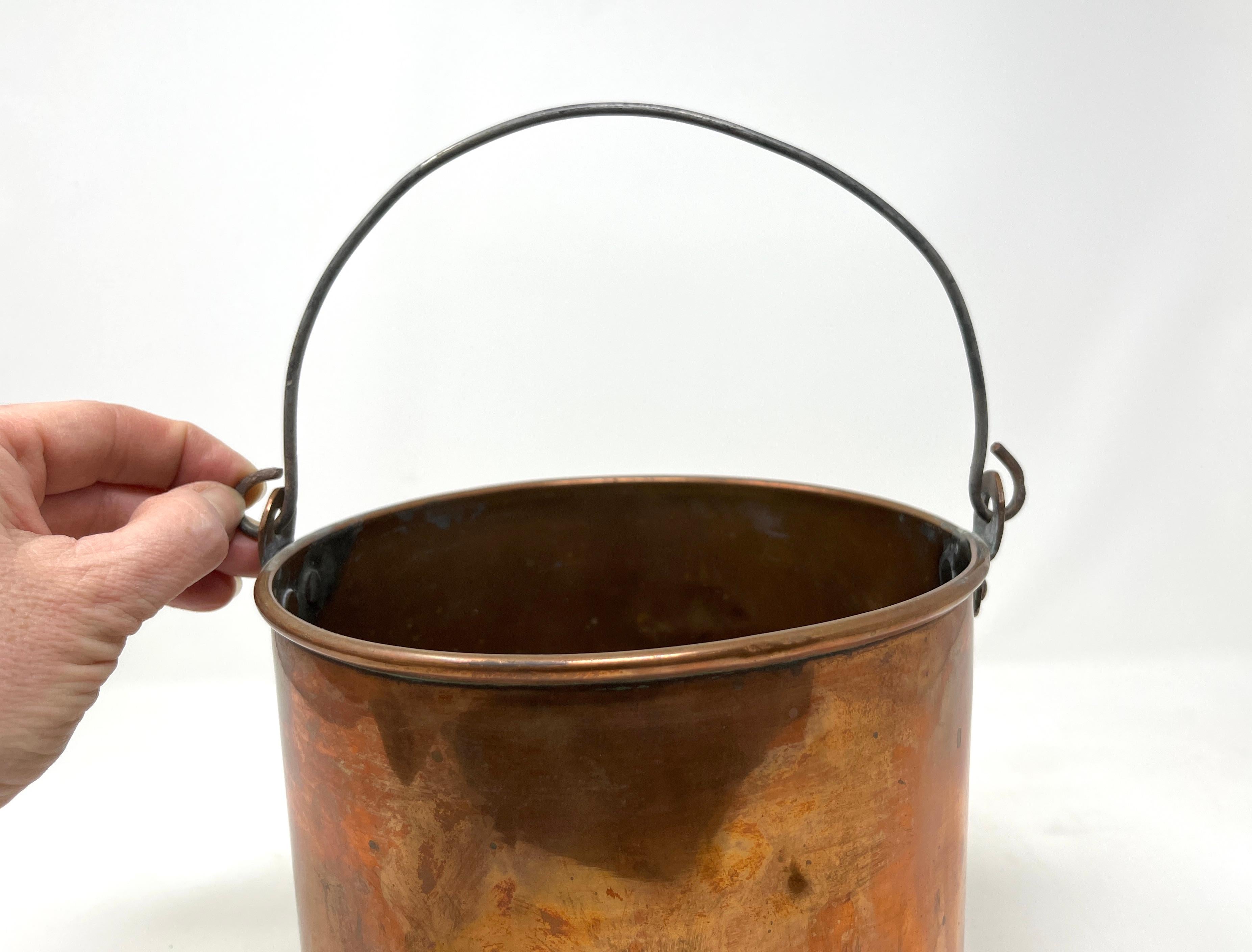 Antique Copper Bucket with Bale Handle, Fireplace Accessory, Rustic Planter For Sale 5