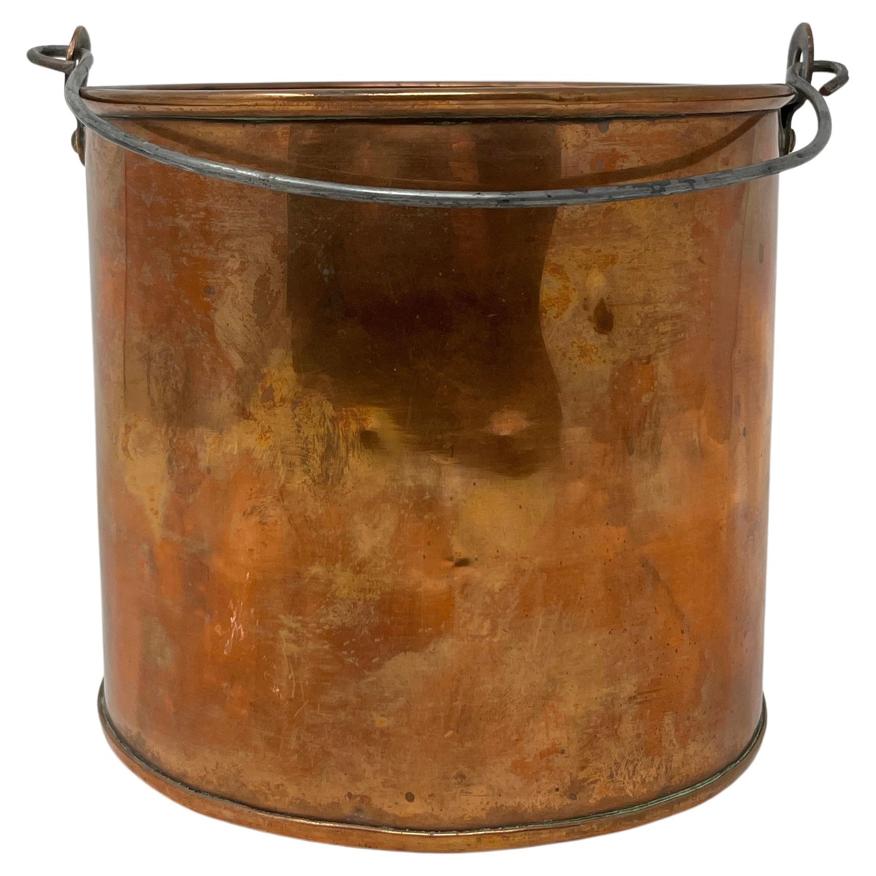 Seau de cheminée antique avec poignée en forme de balle, accessoire de cheminée, jardinière rustique