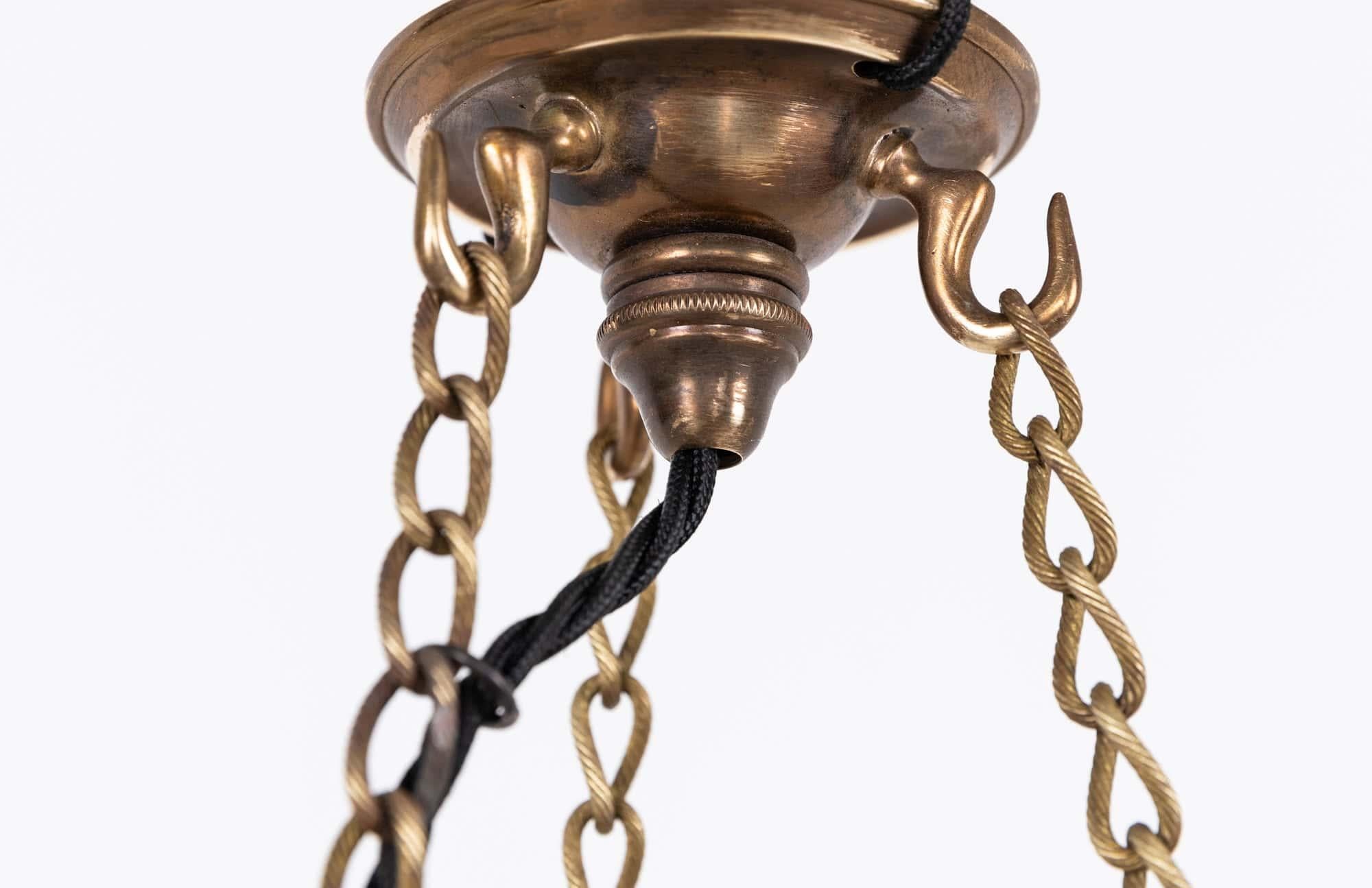 Lampe à suspension de Sanctuary en verre prismatique de Holophane, cuivre antique. C.1920 Bon état - En vente à London, GB