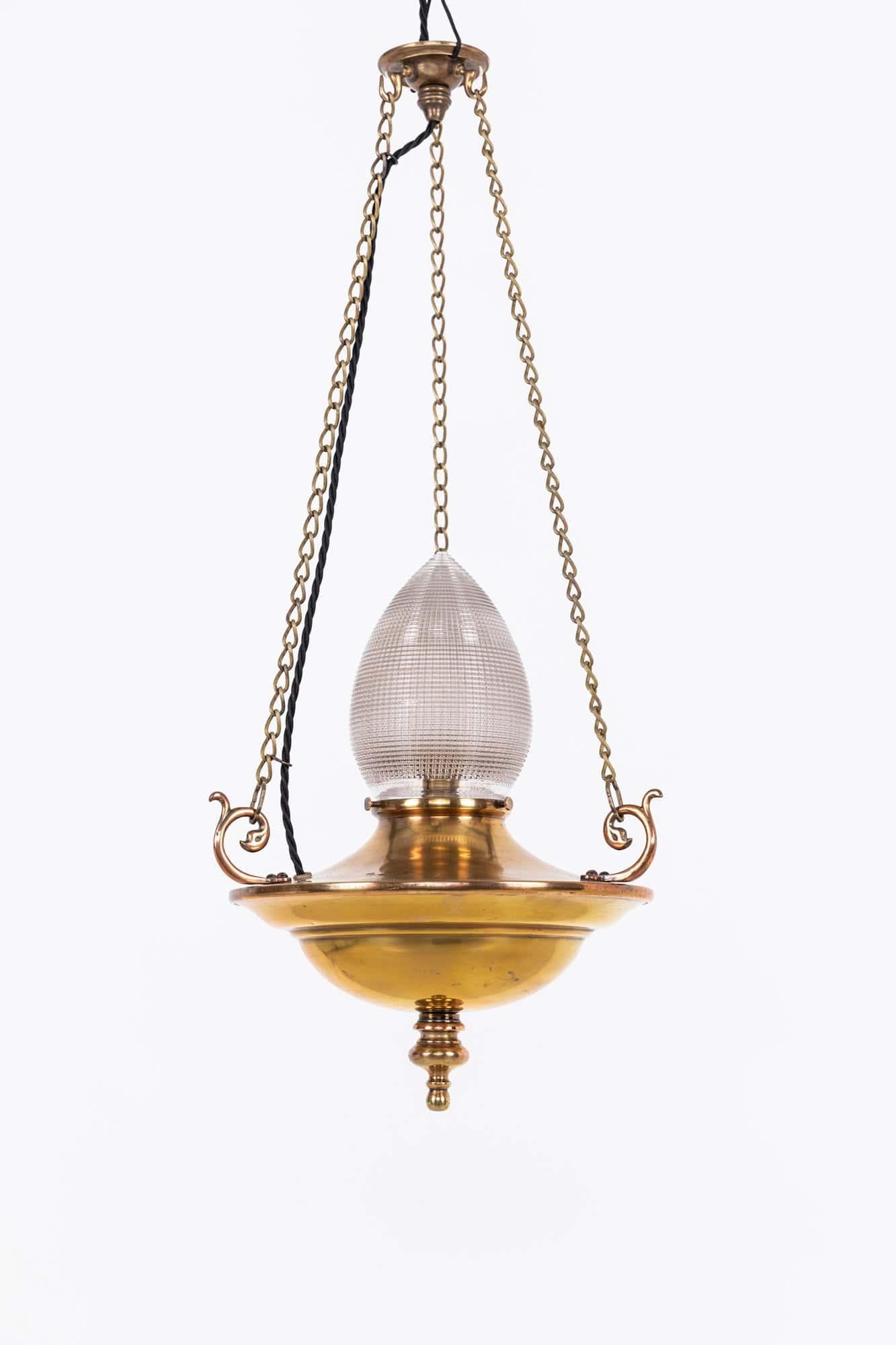 Lampe à suspension de Sanctuary en verre prismatique de Holophane, cuivre antique. C.1920 en vente