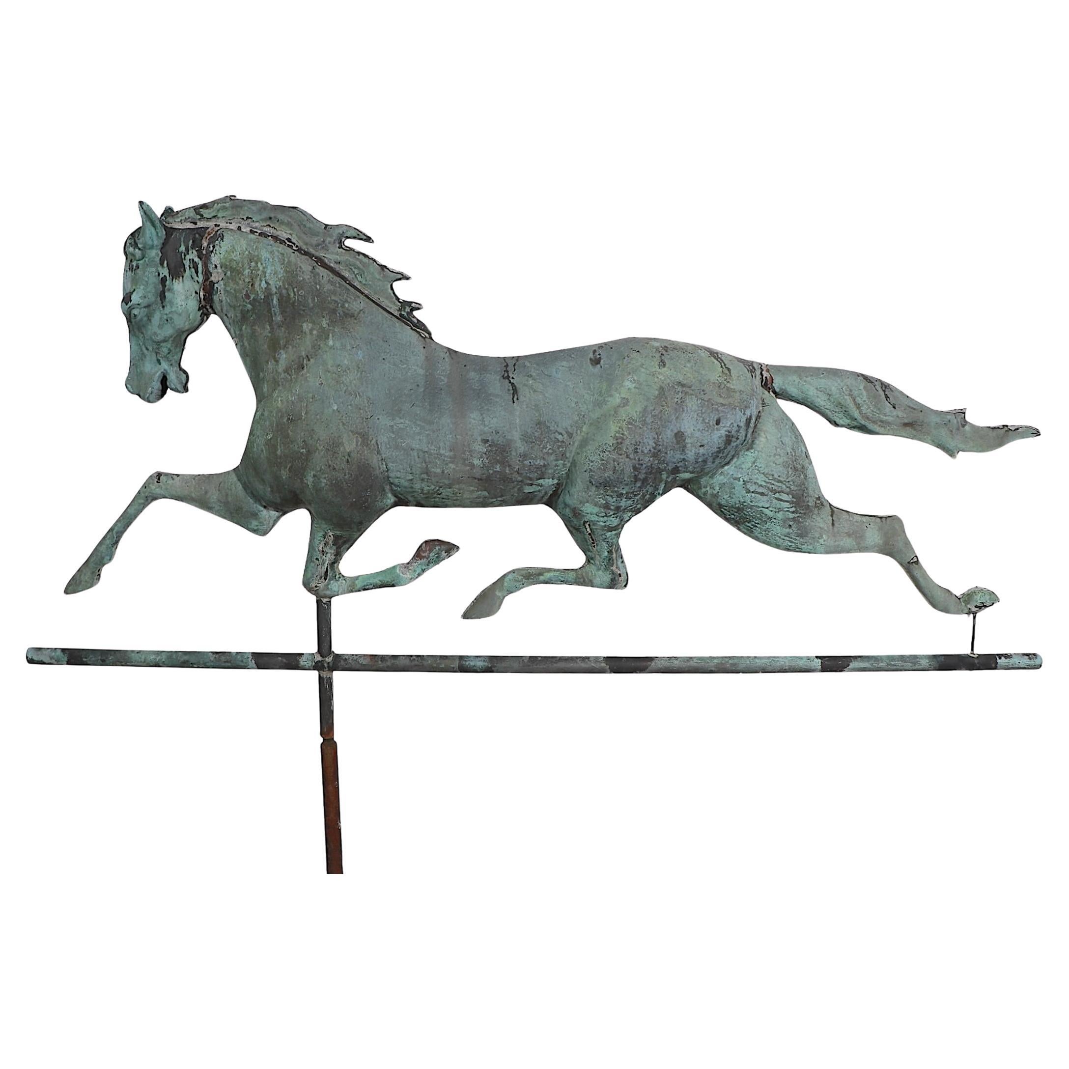 Cuivre antique  Girouette à cheval en fine finition vert-de-gris c Late 19th C.