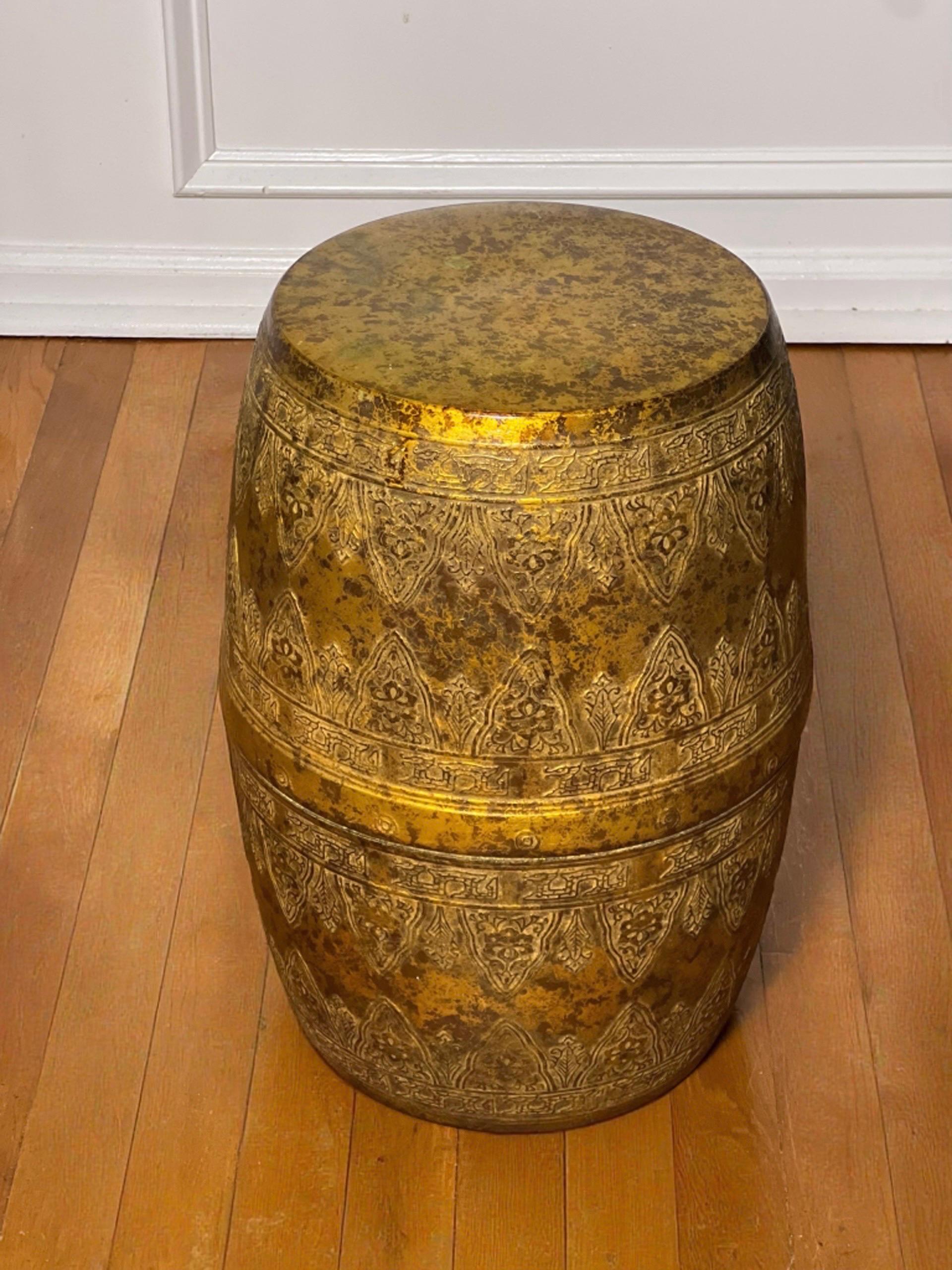 Mauresque Table ou tabouret de jardin marocain en cuivre antique en vente