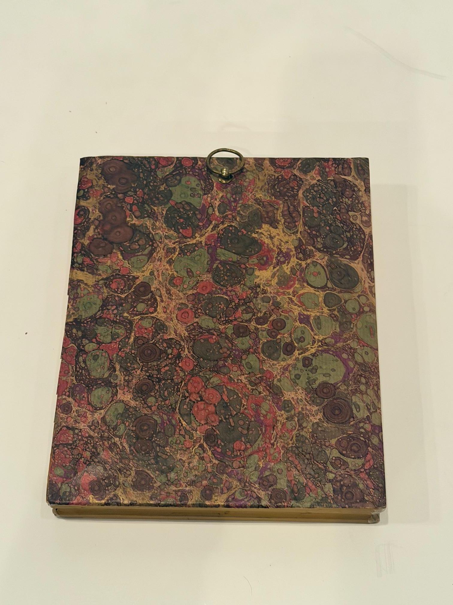 Antike Kupferplakette eines römischen Jungen in einem Rahmen aus Giltwood im Angebot 2