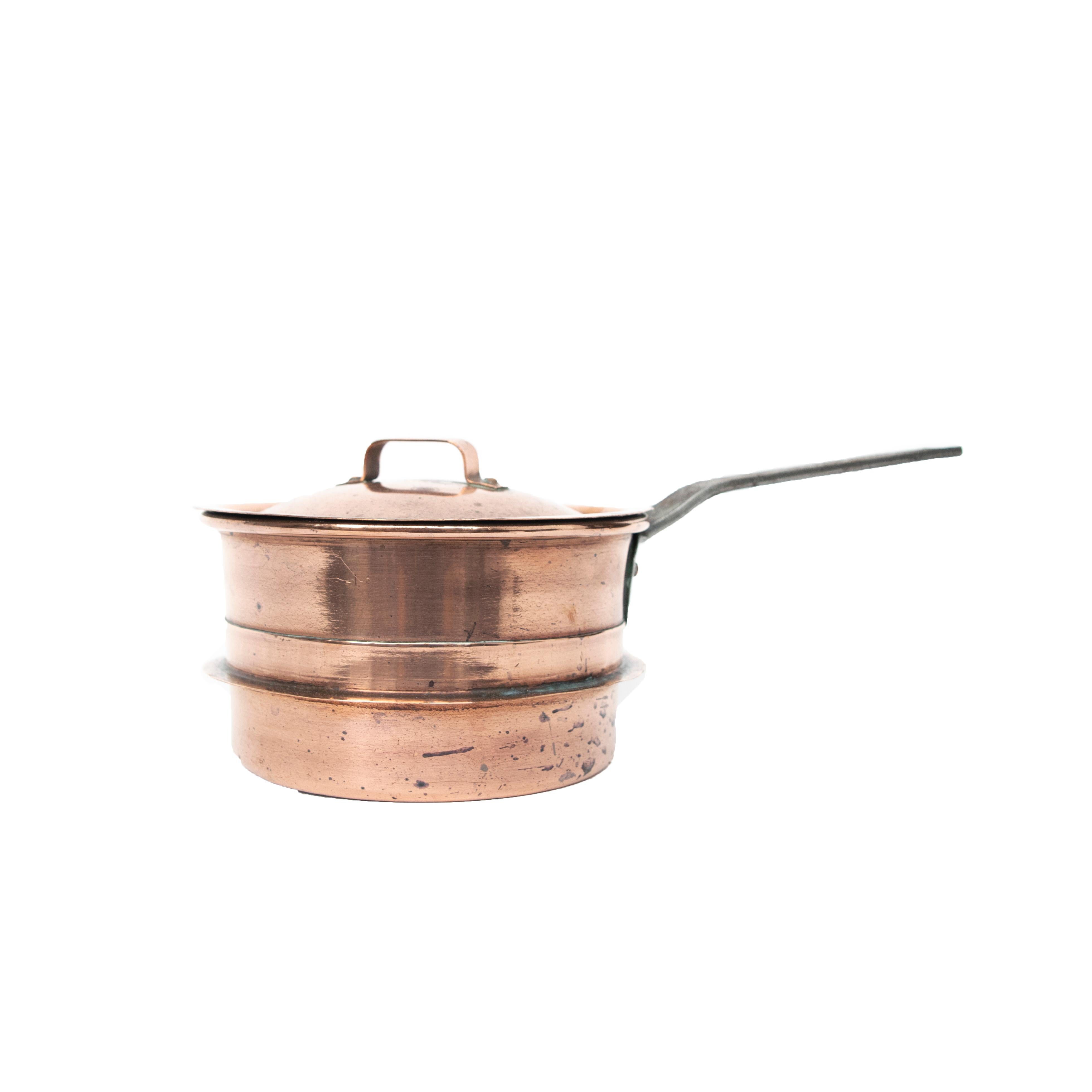 Jugendstil Antique Copper Saucepan with Cast Iron Handle Medium Size from Sweden, Late 1800 For Sale