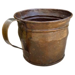 Antiguo Recipiente de Cobre con Asa Grande, Siglo XIX