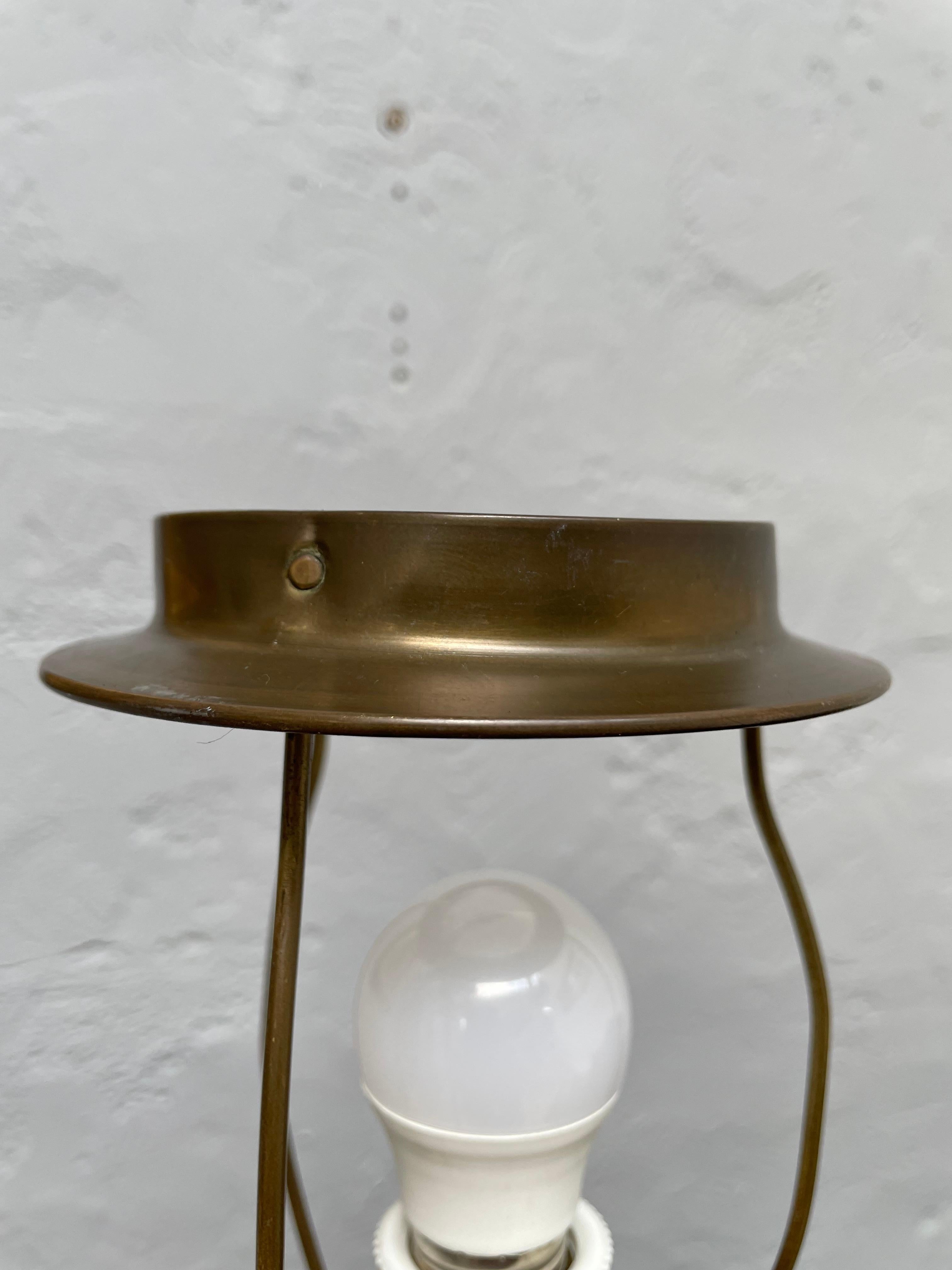 Antique Copper Wire Table Lamp From The 1920s en venta 6