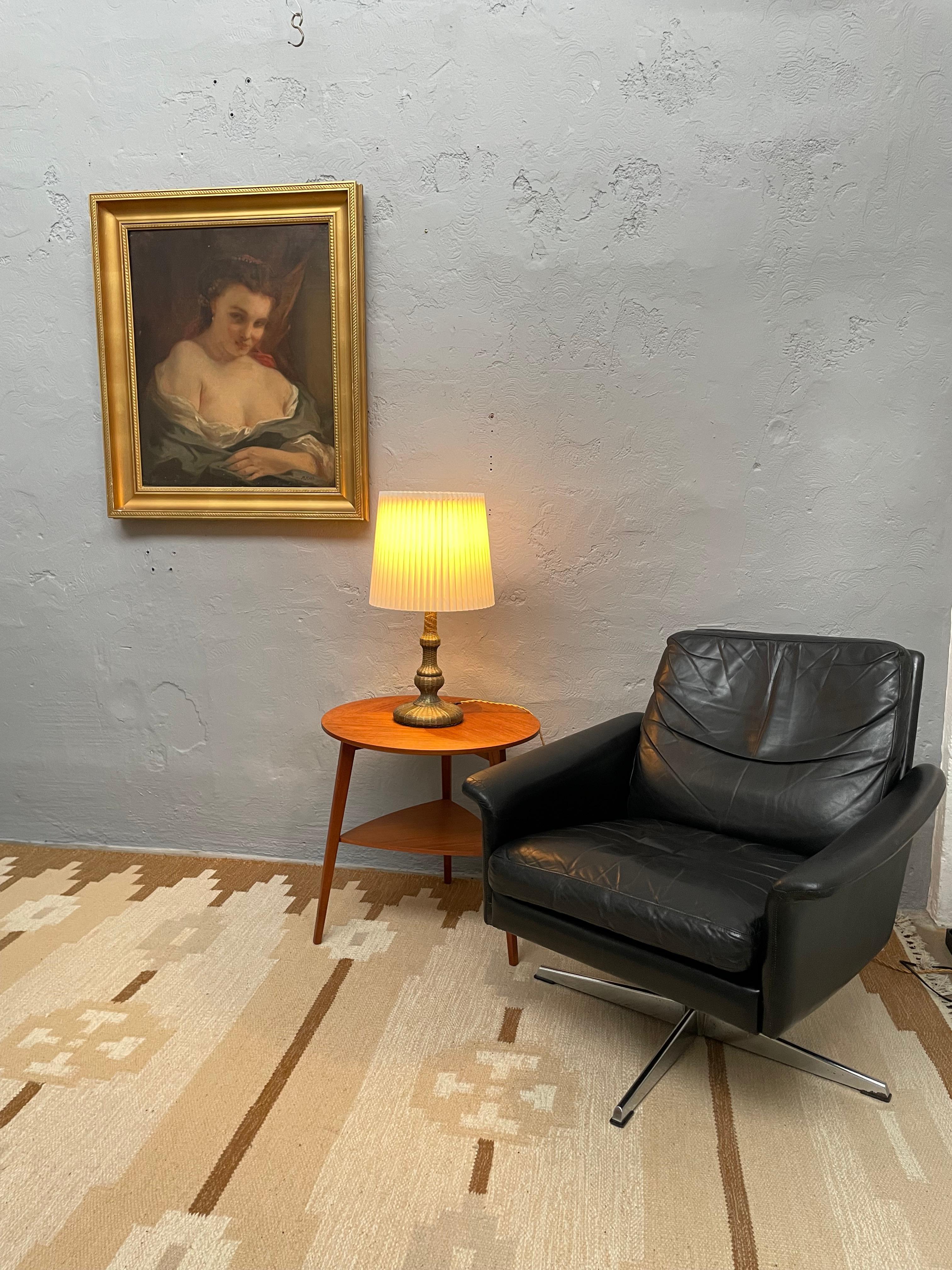 Antique Copper Wire Table Lamp From The 1920s Art Decó en venta