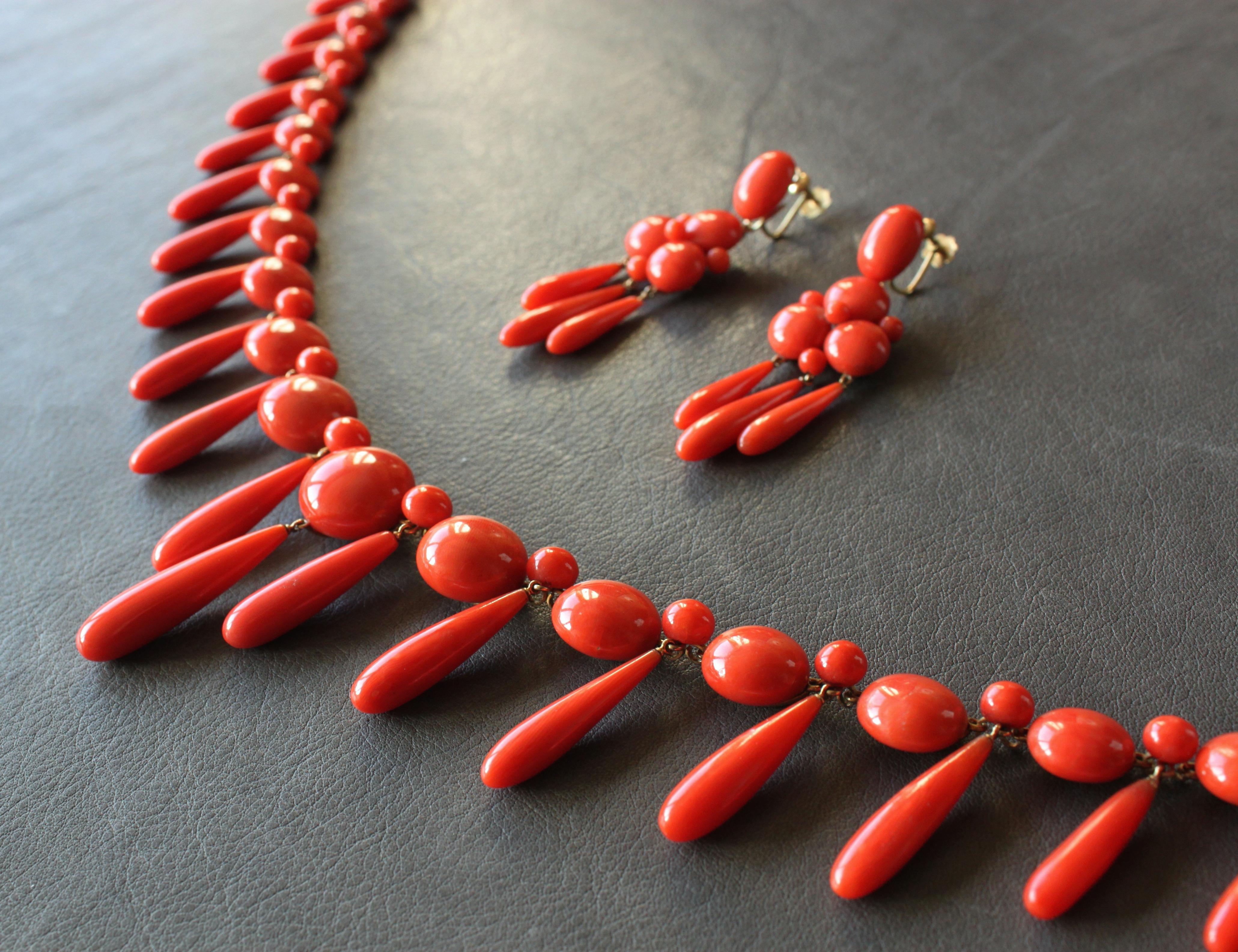 Antique Coral Button and Drop Earrings and Necklace, circa 1900 2