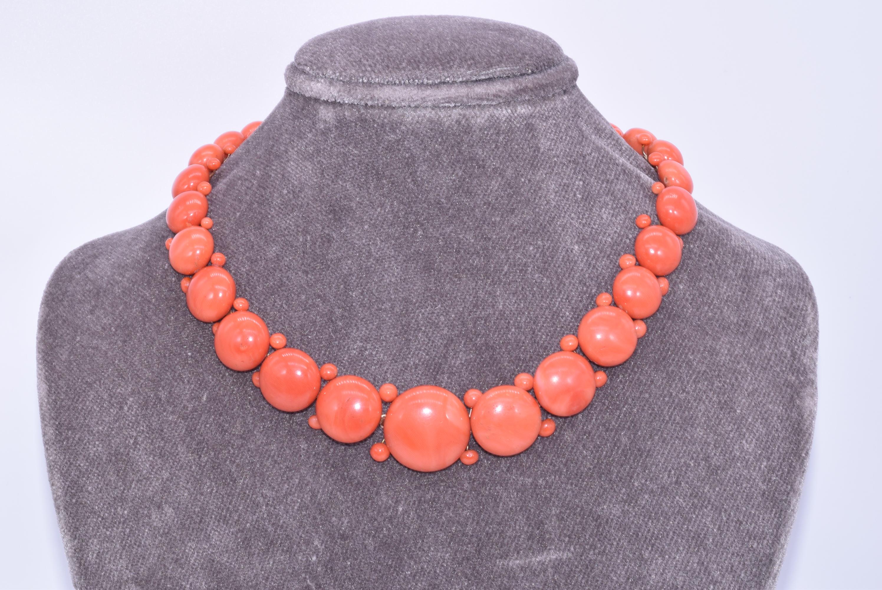 Antique Coral Button Riviere Necklace, circa 1850s In Good Condition In New York, NY