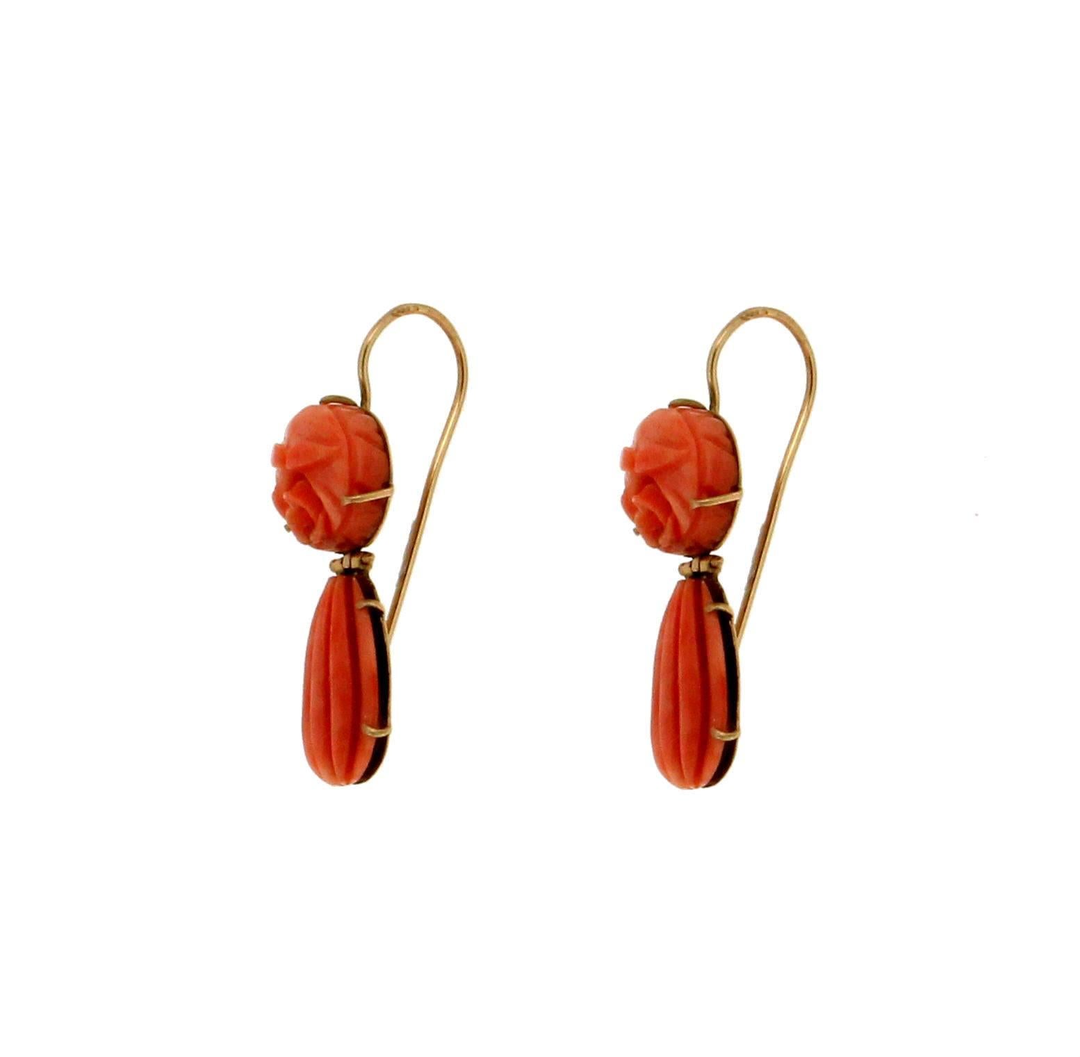 Coral From Sicily Yellow Gold 14 Carat Drop Earrings

Earrings weight 5.30 grams