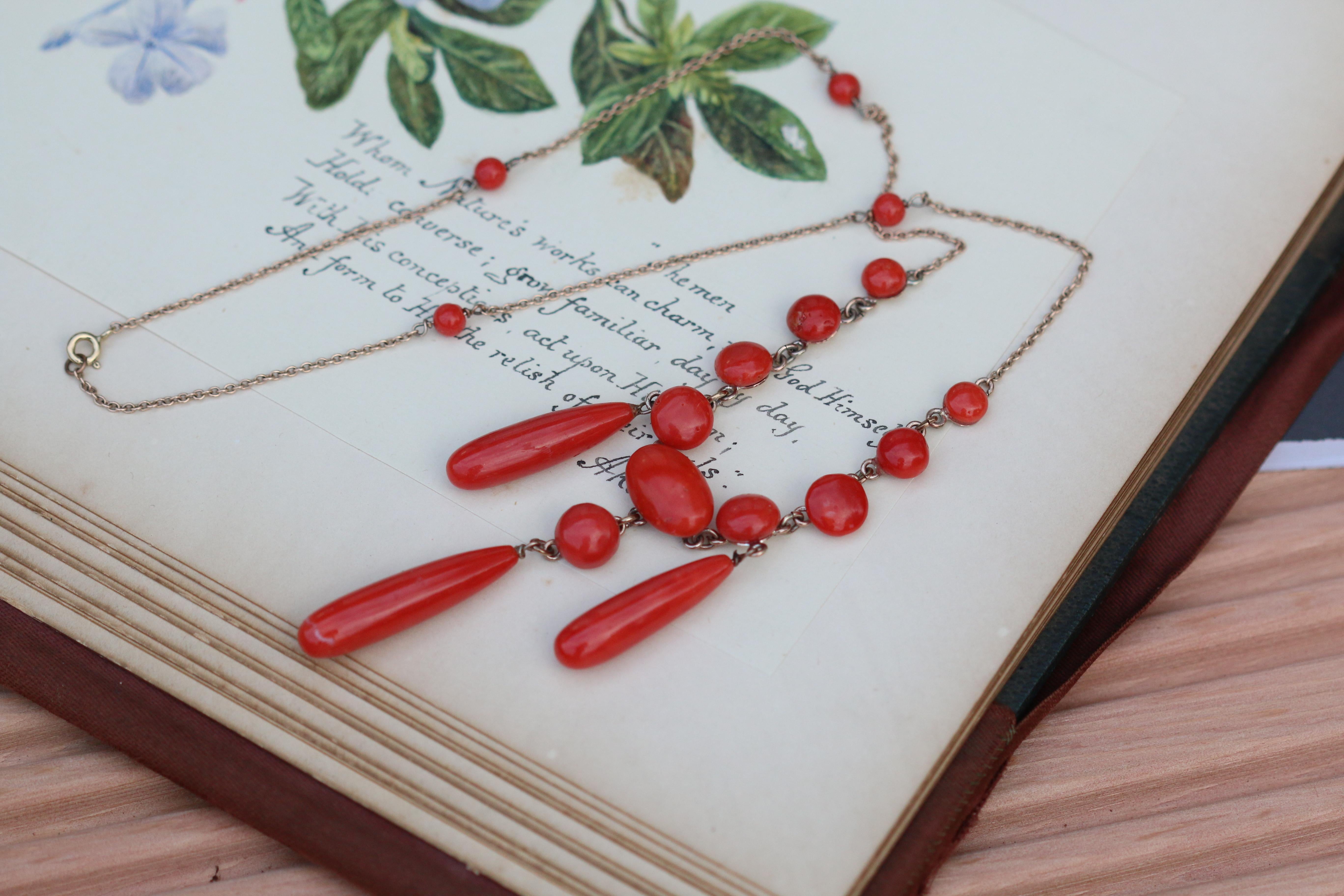 Antique Coral Drop Necklace In Good Condition For Sale In Banbury, GB