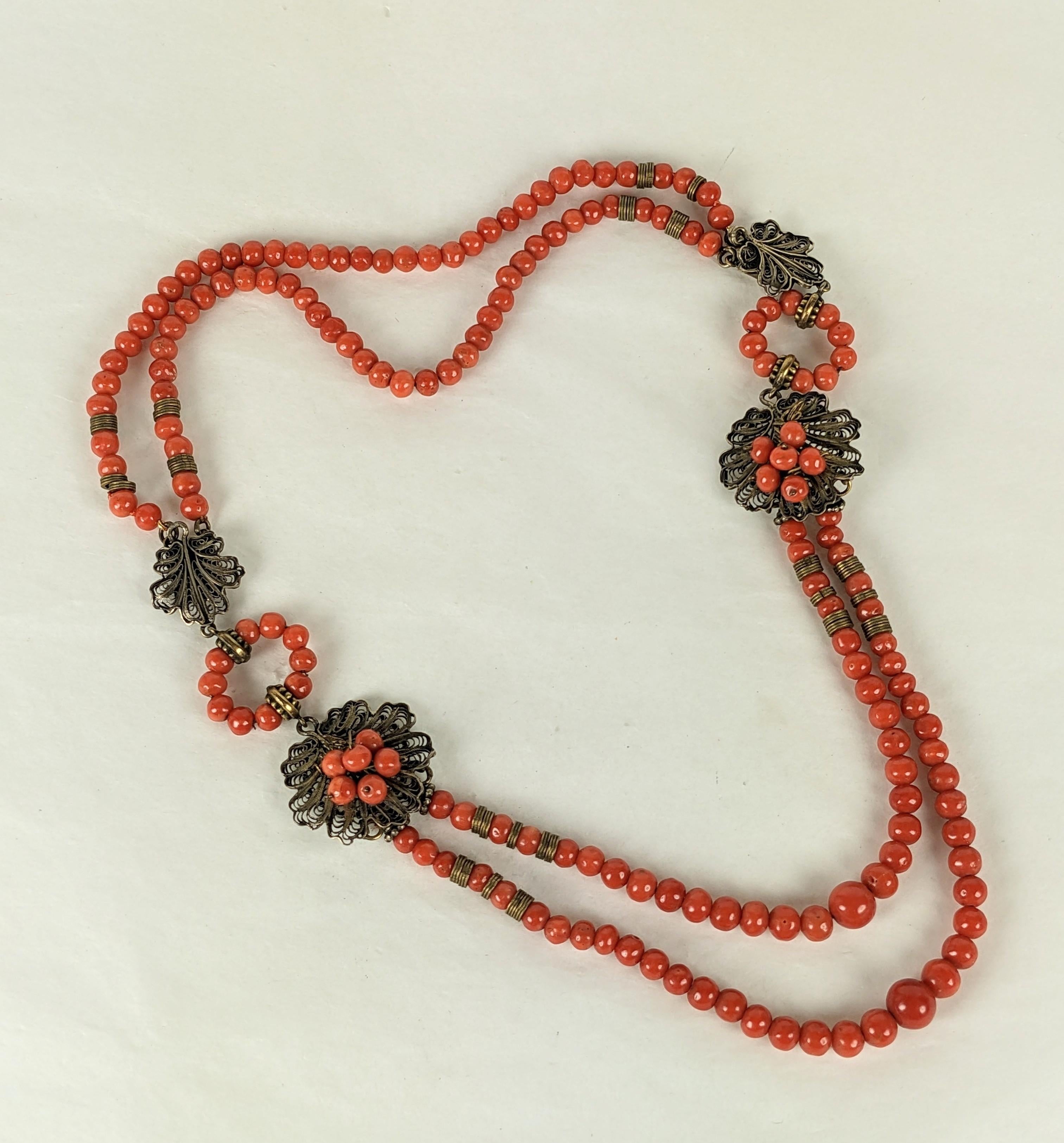 Antike filigrane antike Koralle Halskette im Angebot 4