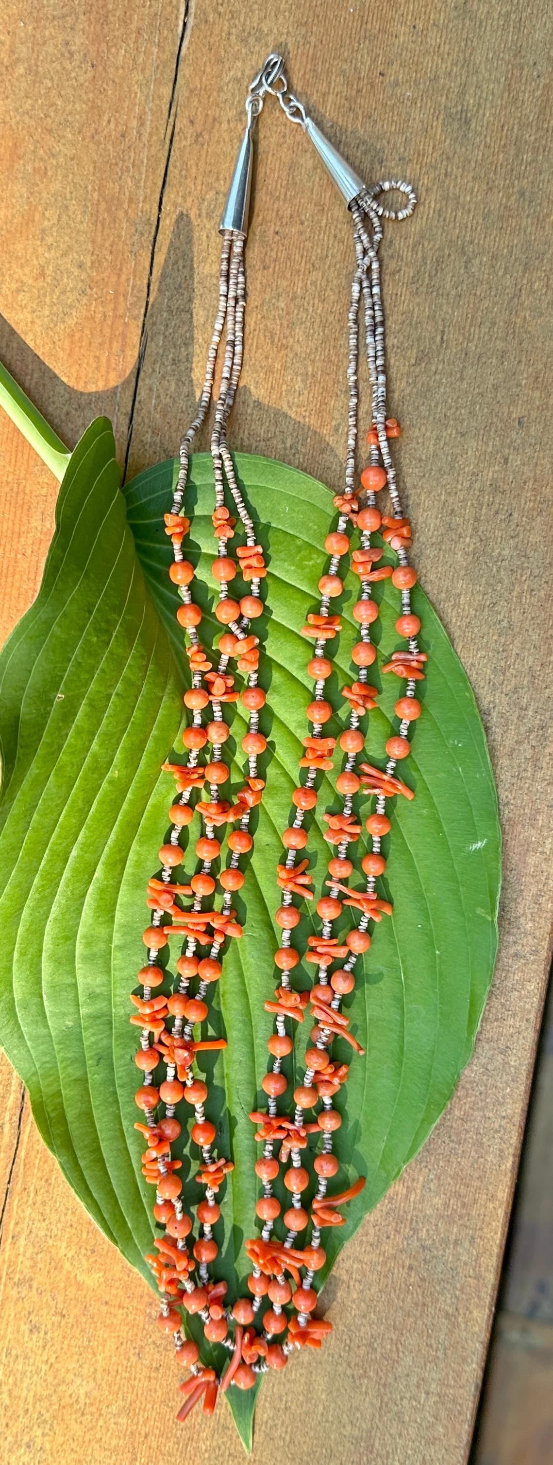 Antique Coral Necklace Native American Indian Santo Domingo Pueblo Heishi Beads  In Excellent Condition For Sale In New York, NY