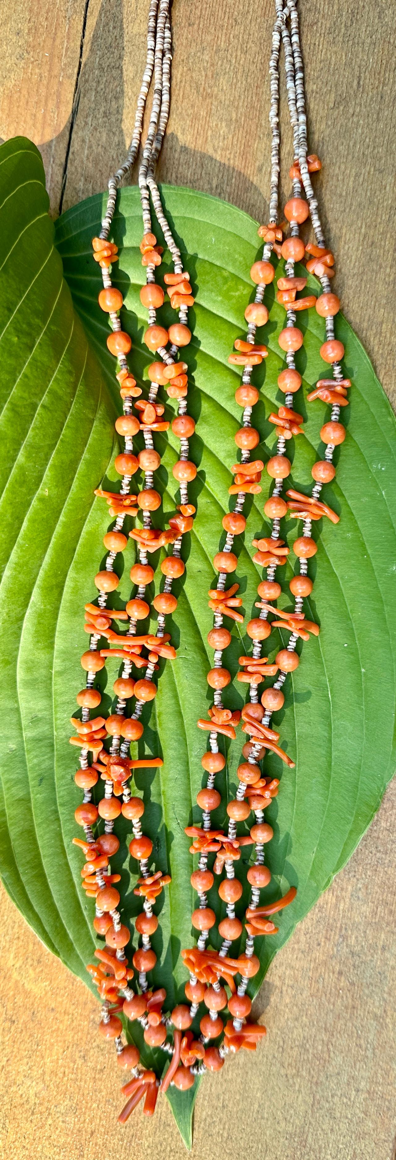 Antique Coral Necklace Native American Indian Santo Domingo Pueblo Heishi Beads  For Sale 2