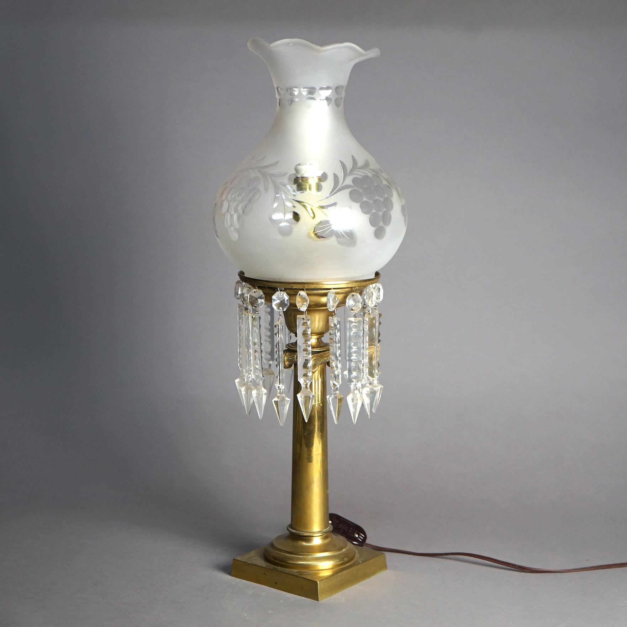 Victorien Ancienne lampe solaire en laiton doré classique de l'école Cornelius avec abat-jour en arrière c1840 en vente
