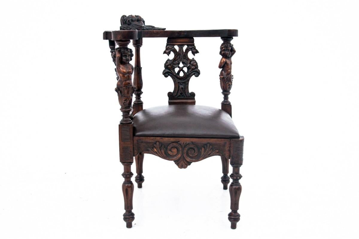 Sillón esquinero antiguo, Europa occidental, hacia 1900. Renacimiento en venta