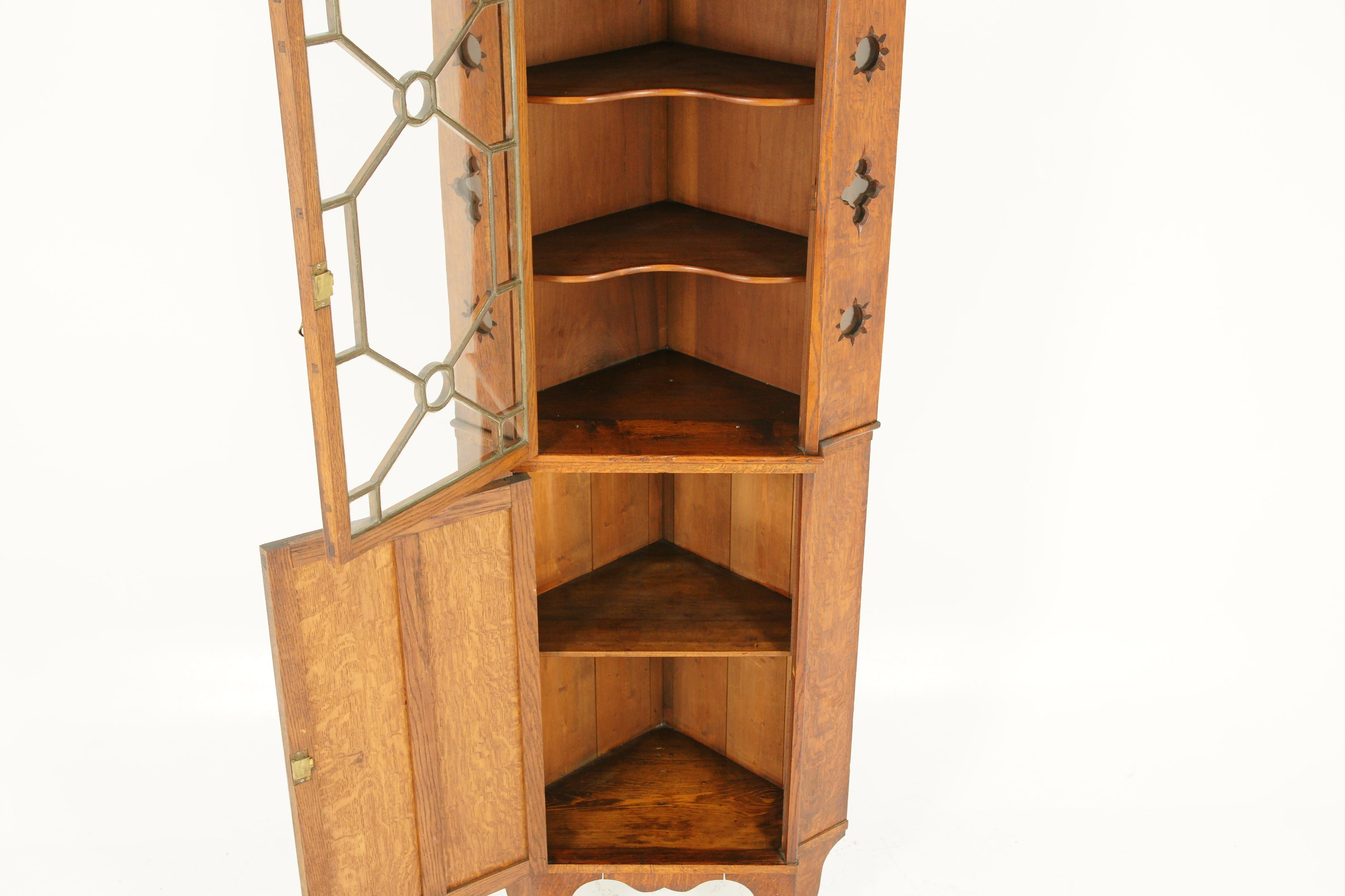 Scottish Antique Corner Cabinet, Arts & Crafts, Tiger Oak, Entryway Furniture, B1633