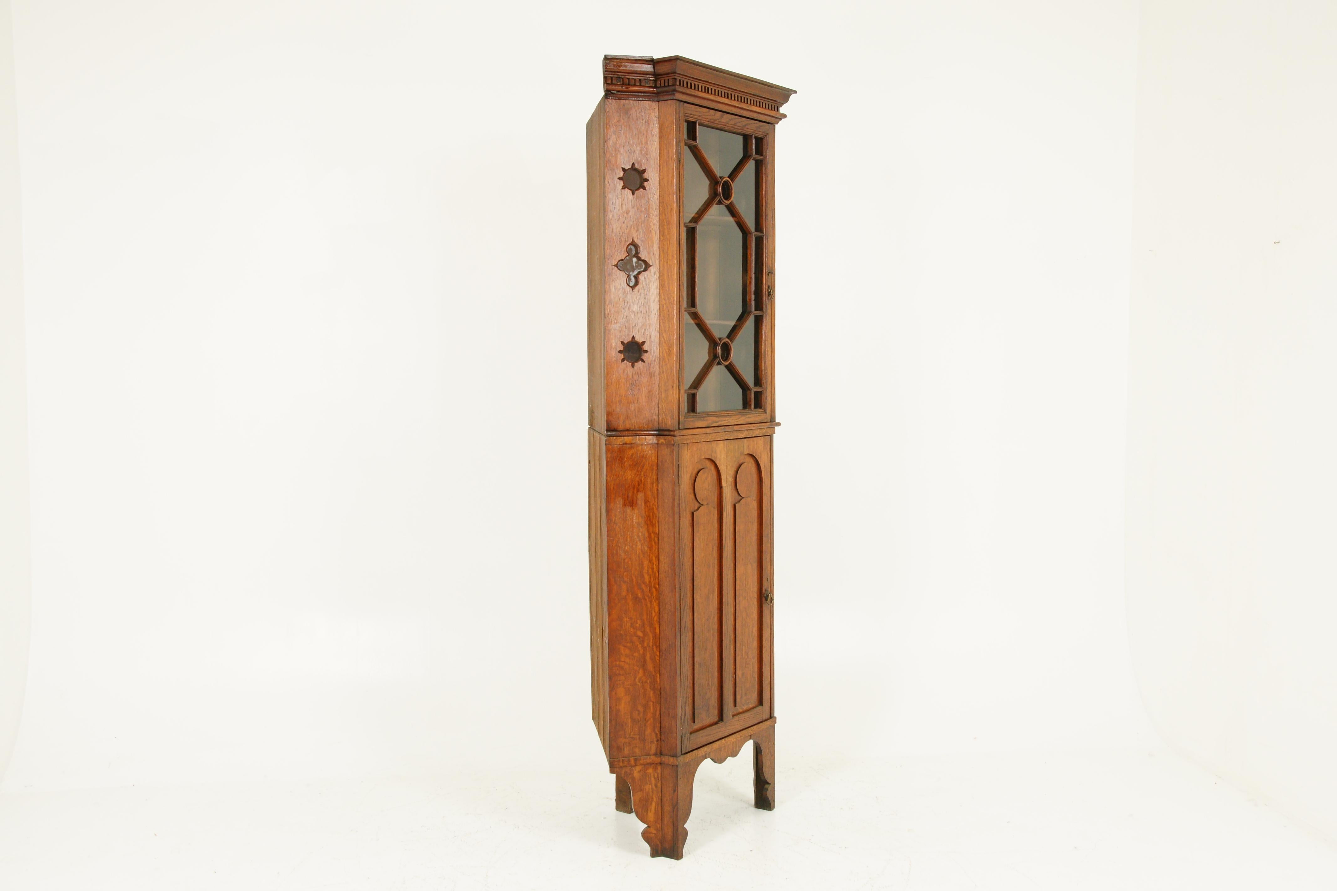 Early 20th Century Antique Corner Cabinet, Arts & Crafts, Tiger Oak, Entryway Furniture, B1633