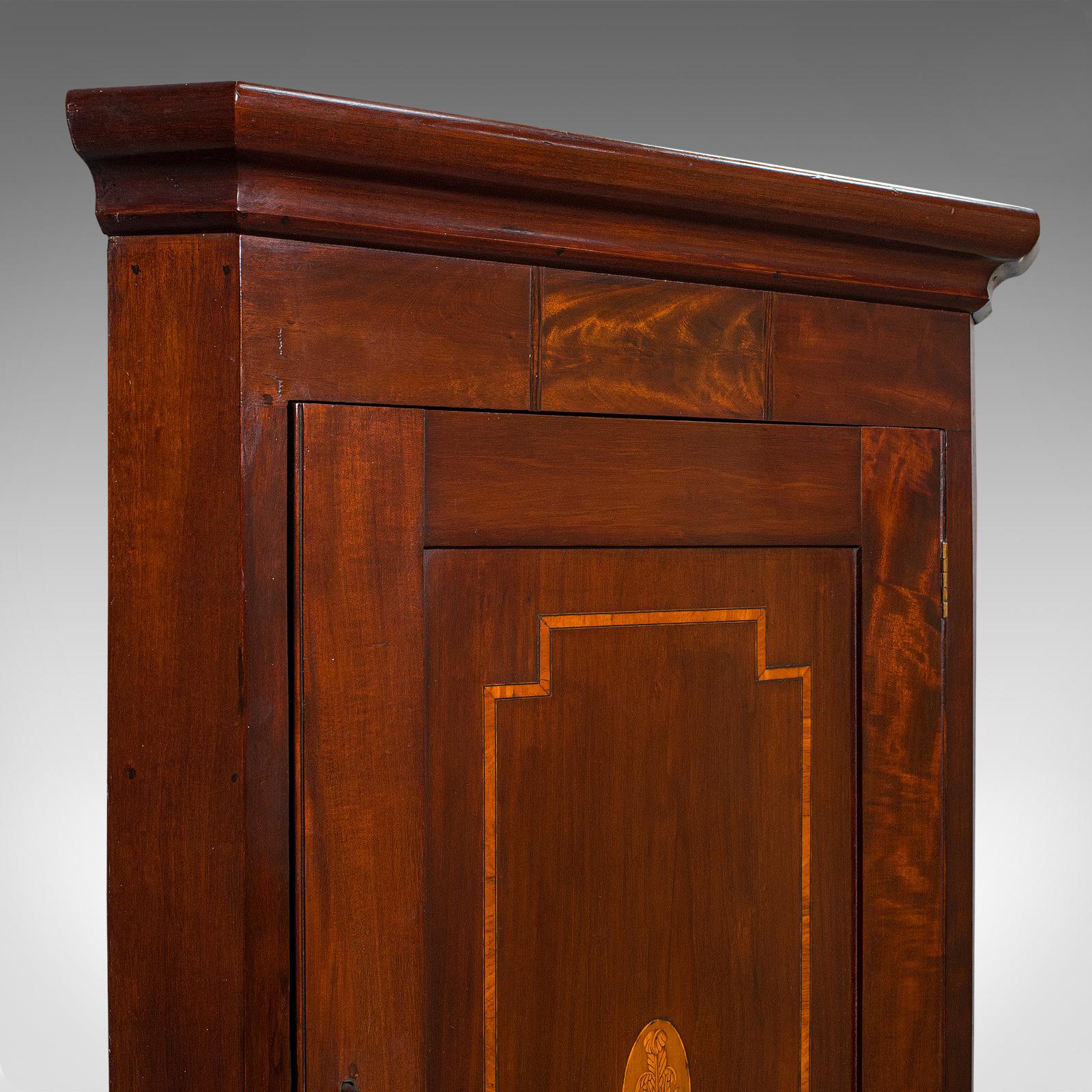 Antique Corner Cabinet, English, Mahogany, Walnut, Inlay, Georgian, circa 1800 For Sale 3