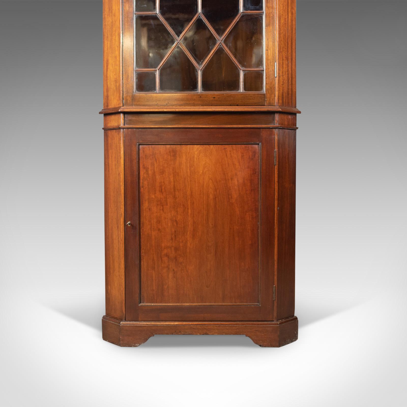 Antique Corner Cabinet, Glazed, Display, Edwardian in Georgian Taste, circa 1910 1