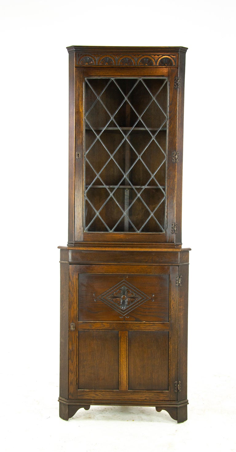Antique Corner Cabinet Vintage Carved Oak Scotland Antique Corner Cabinet Vintage Carved Oak Scotland 1950 B1397 For