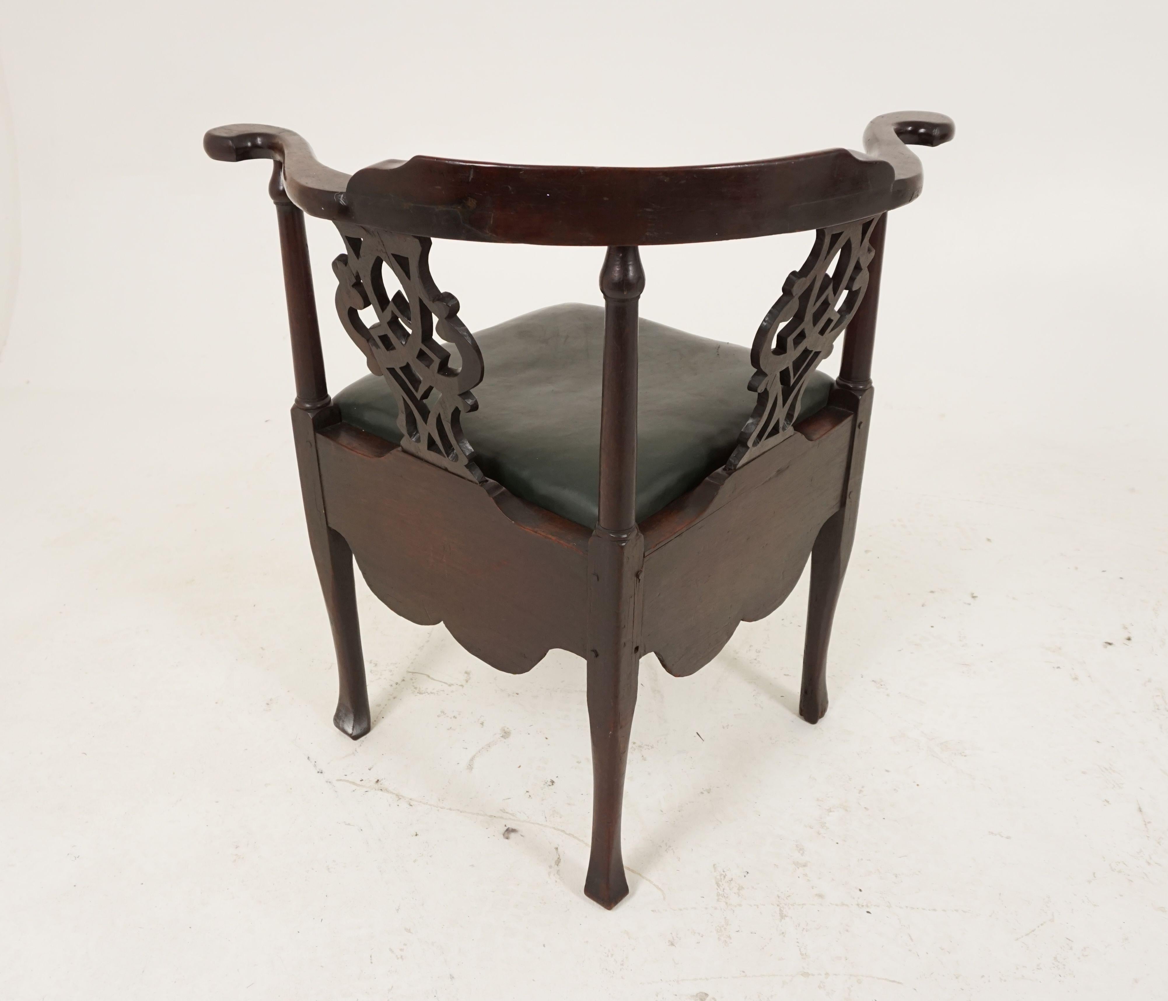 Antique Corner Chair, Victorian Carved Walnut Chair, Scotland 1880, B2027 In Good Condition In Vancouver, BC