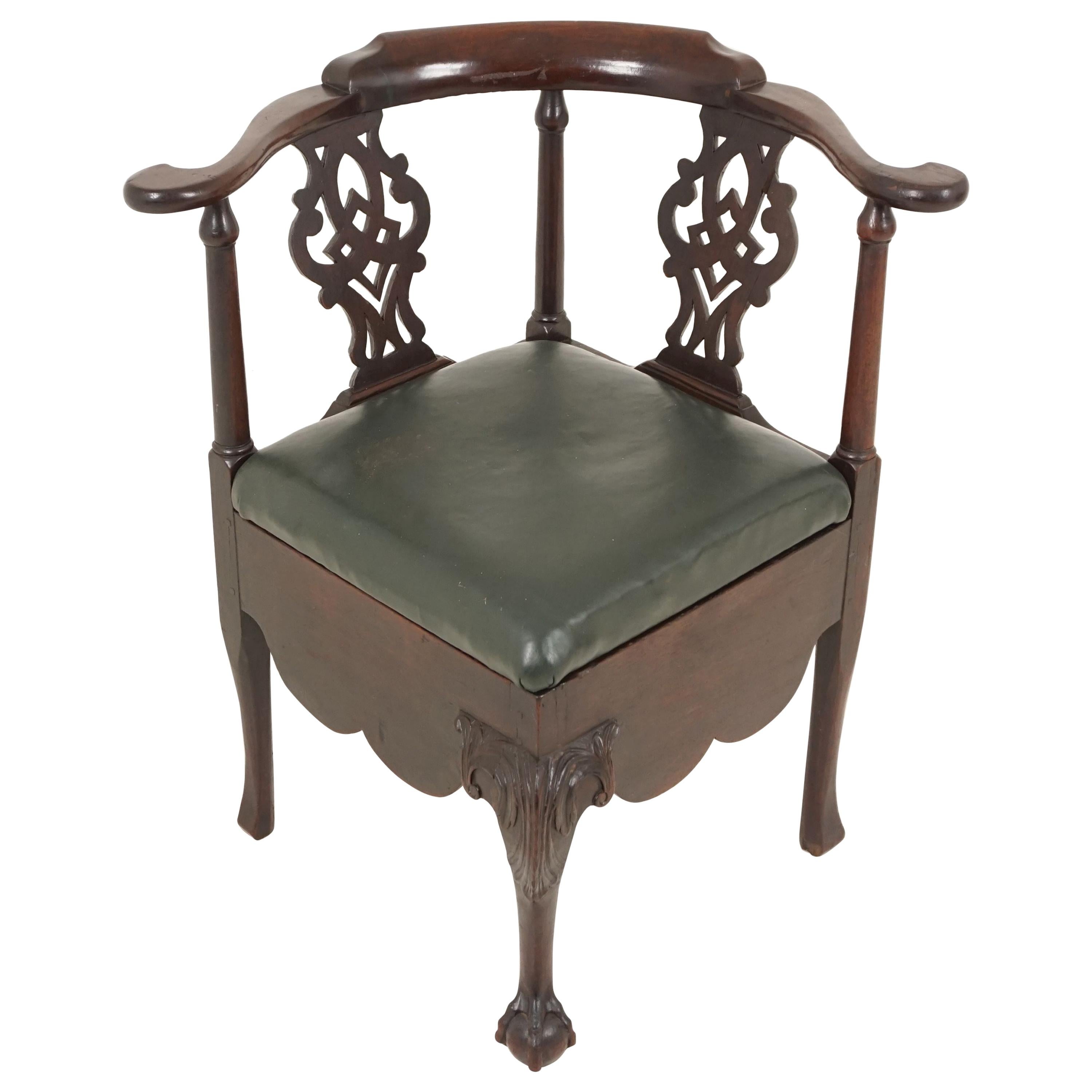 Antique Corner Chair, Victorian Carved Walnut Chair, Scotland 1880, B2027